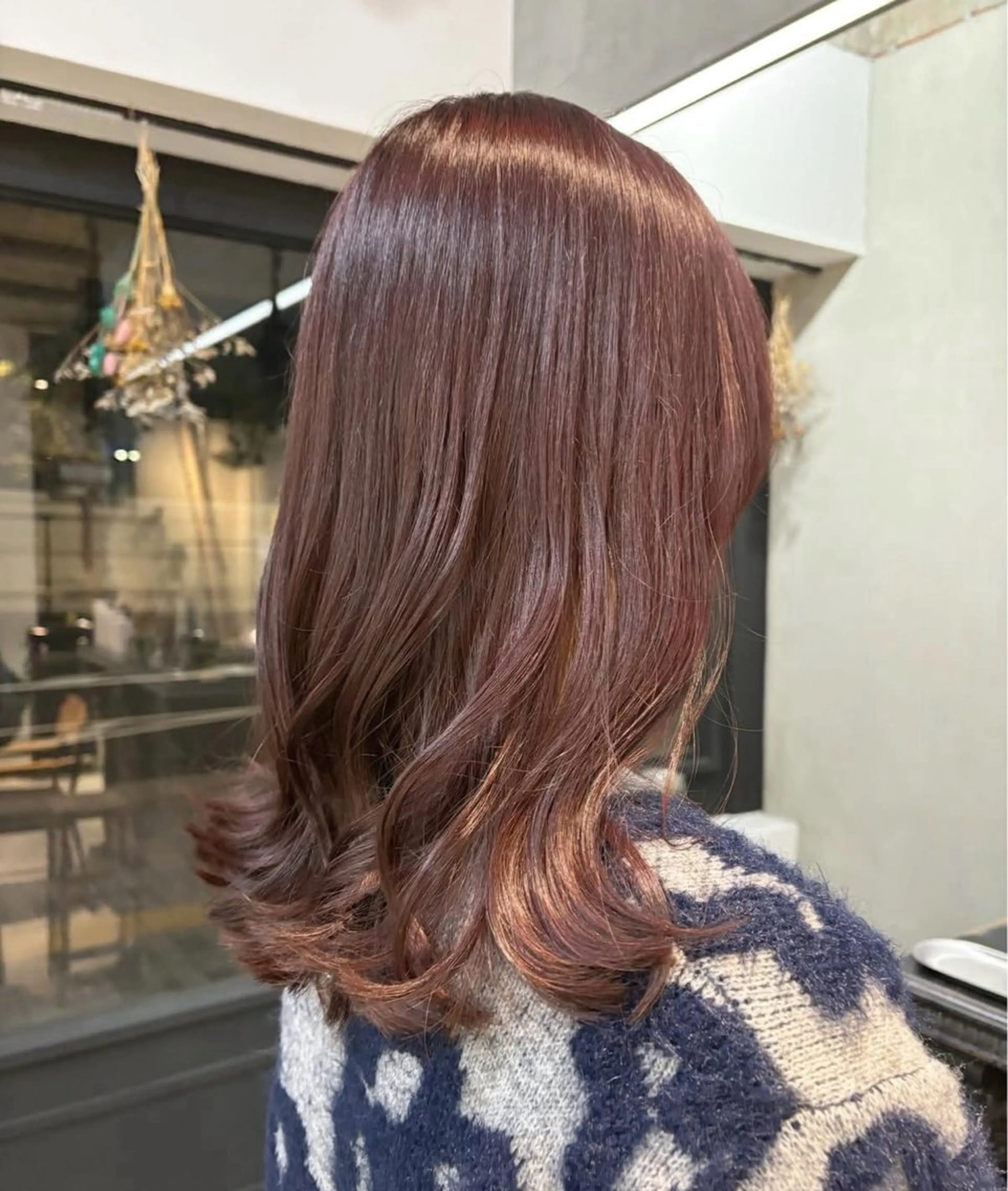 セミロング ピンクブラウン ヘアカラー トリートメント 🤍透明感カラー ソメヤナナ 🤍のヘアスタイル