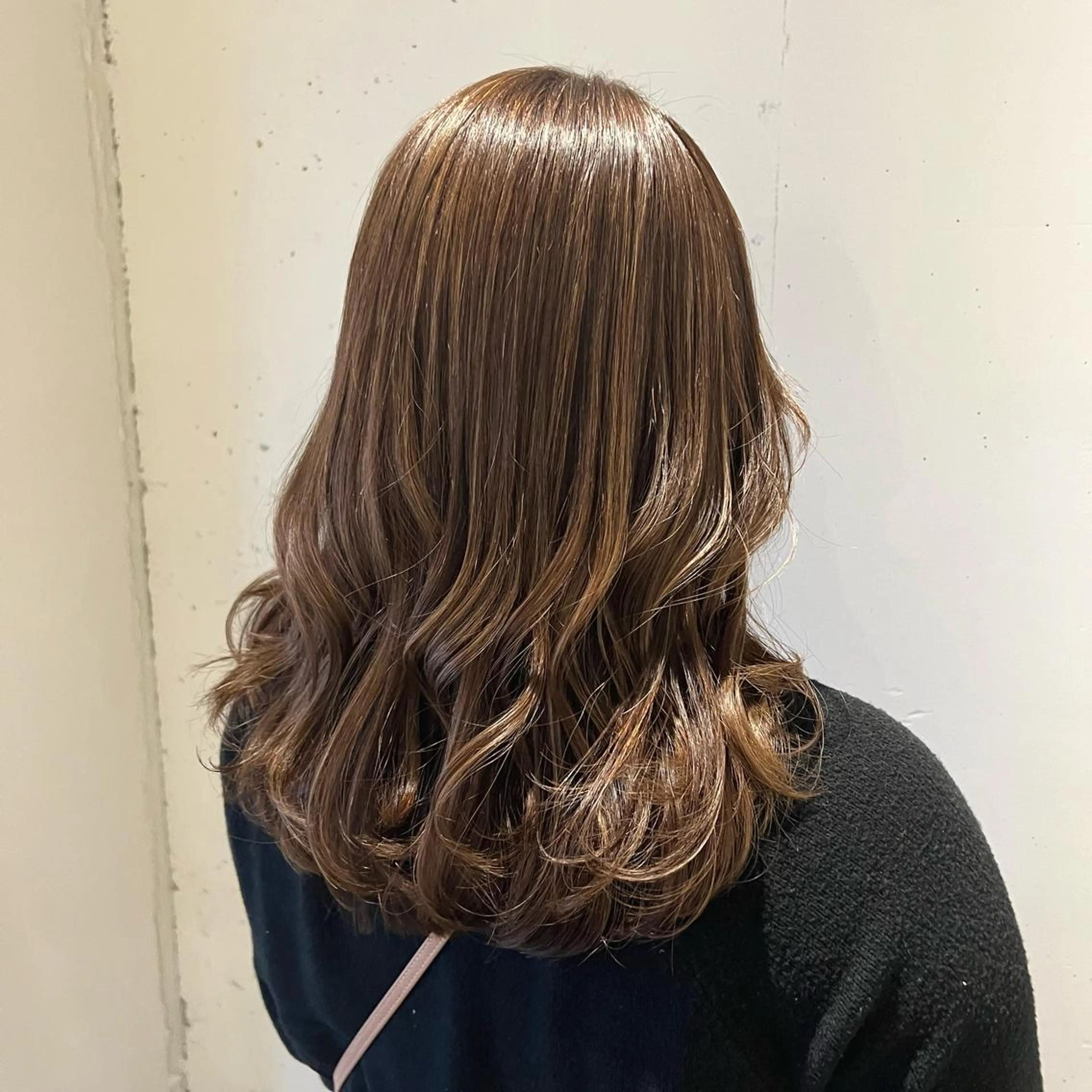 セミロング カラー ハイライトカラー ハイライト カラースペシャリスト しょう🧑🏼‍🎨のヘアスタイル