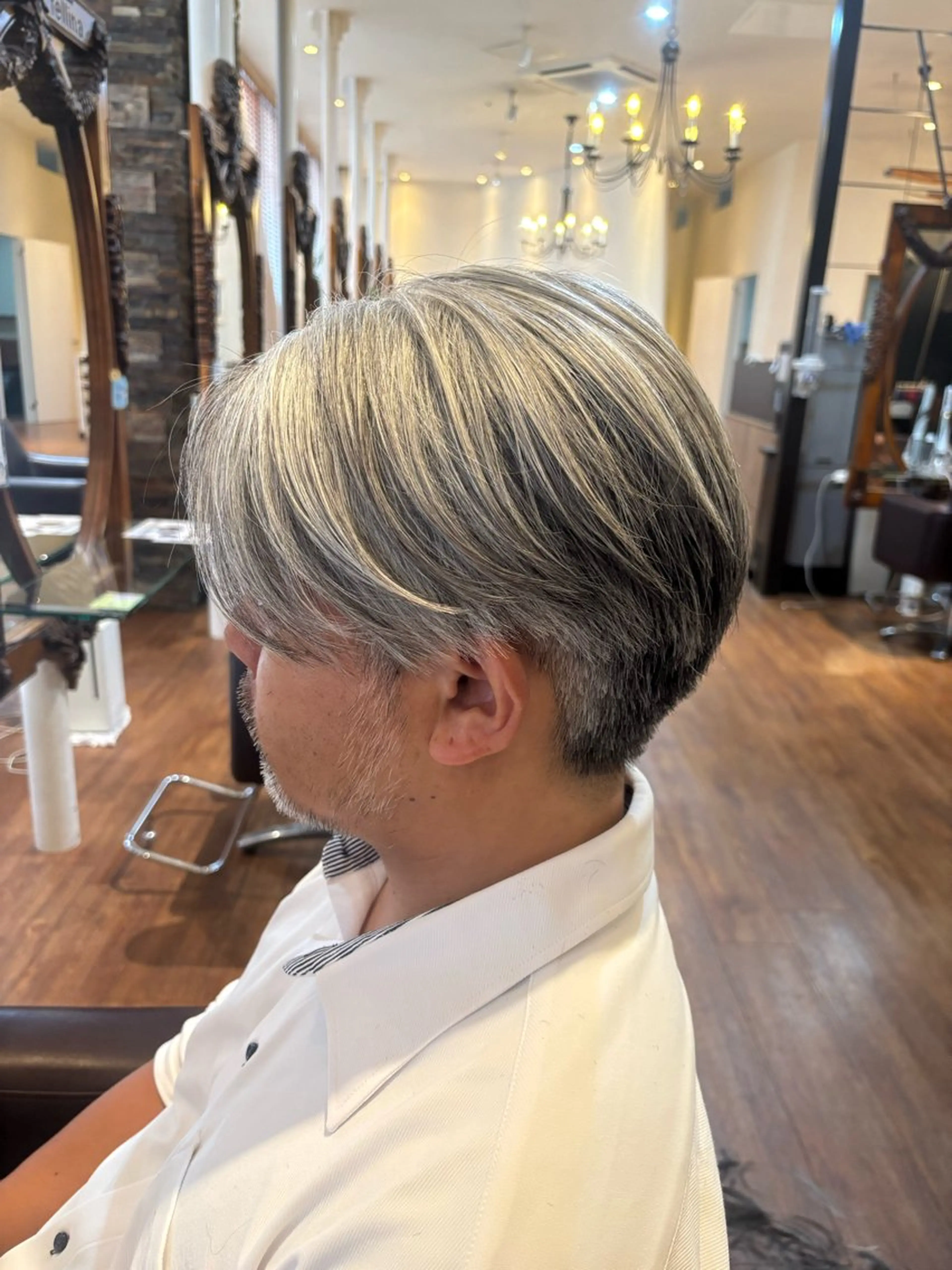 メンズ SUNS/鈴木 亜門のヘアスタイル