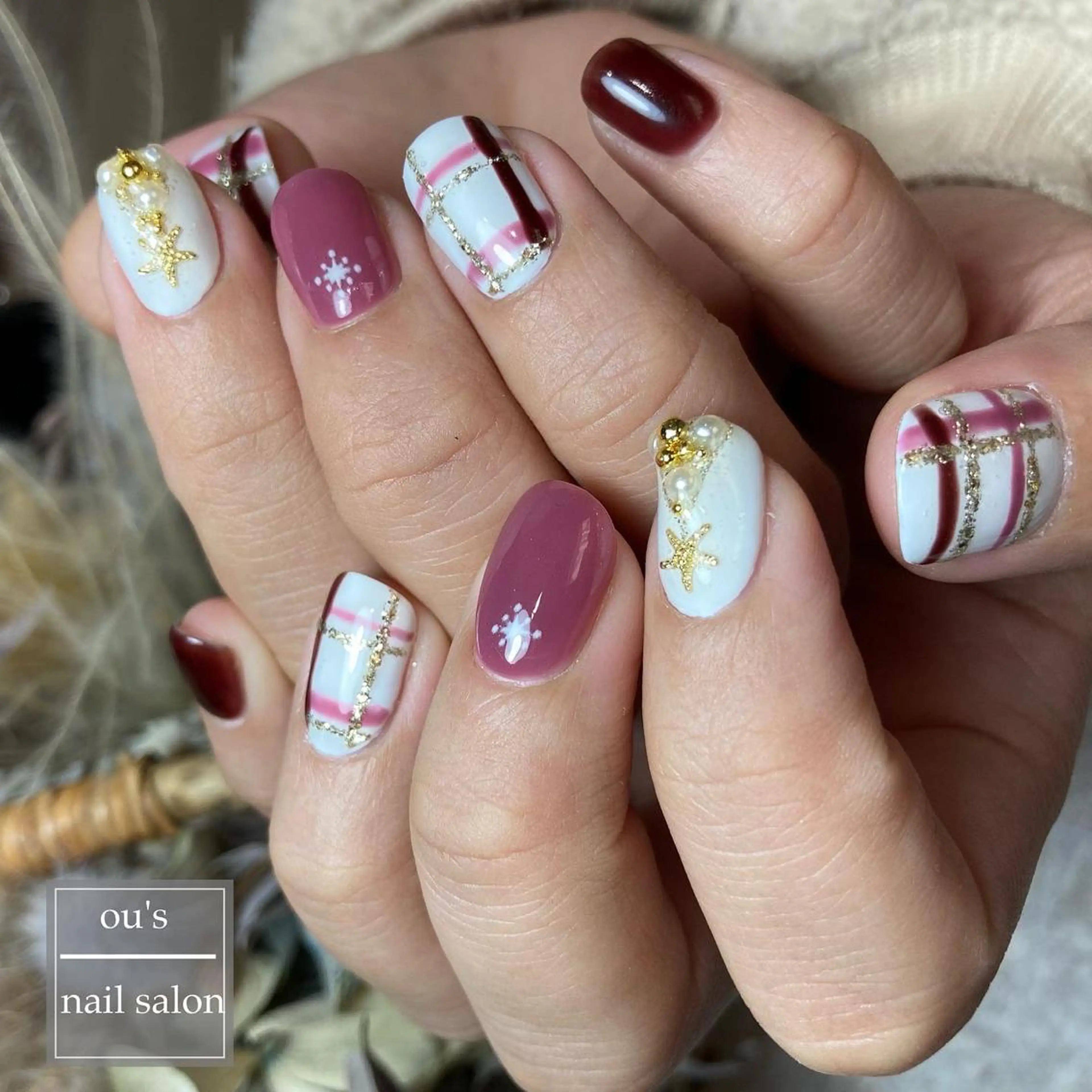 ネイル 冬ネイル クリスマス ハンドネイル ou's nail salon所属・小林 桜のネイルデザイン