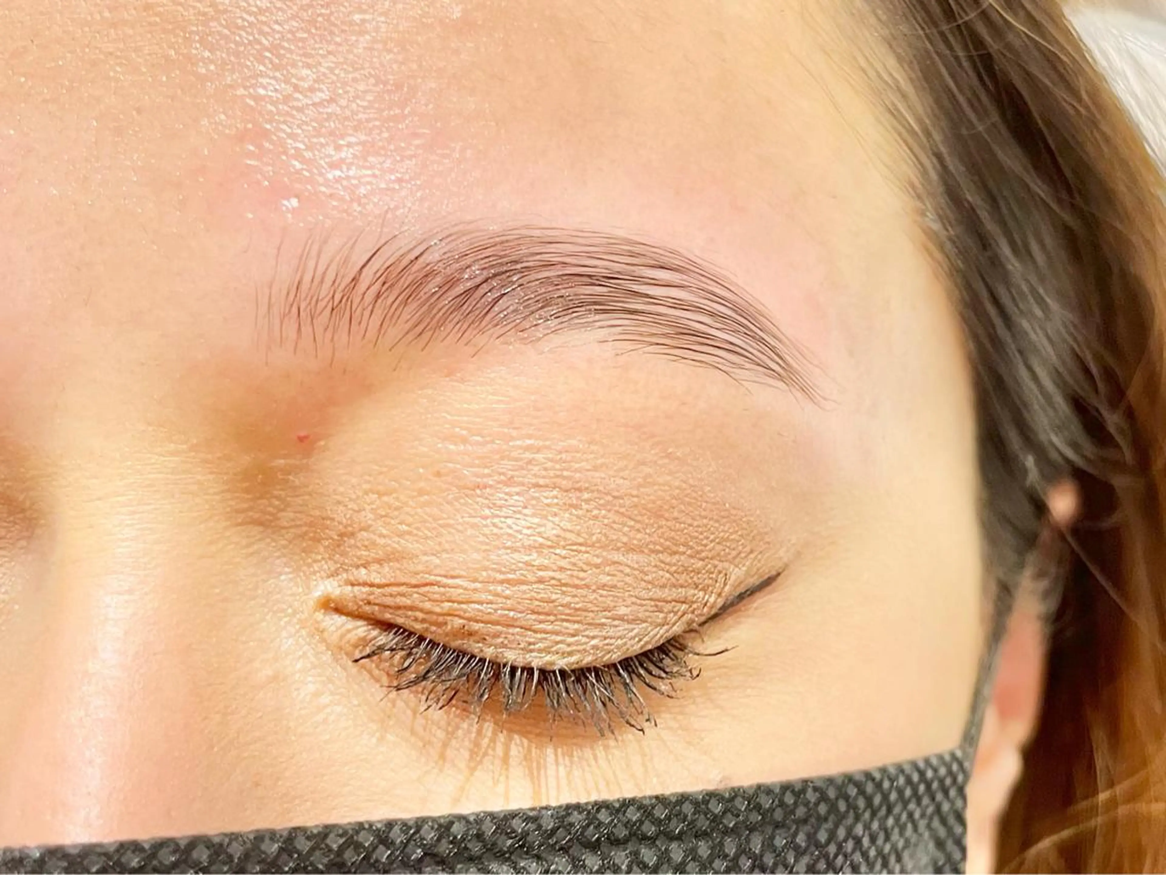 アイブロウ ハリウッドブロウリフト Cheri所属・きし かりんの眉毛・アイブロウイメージ