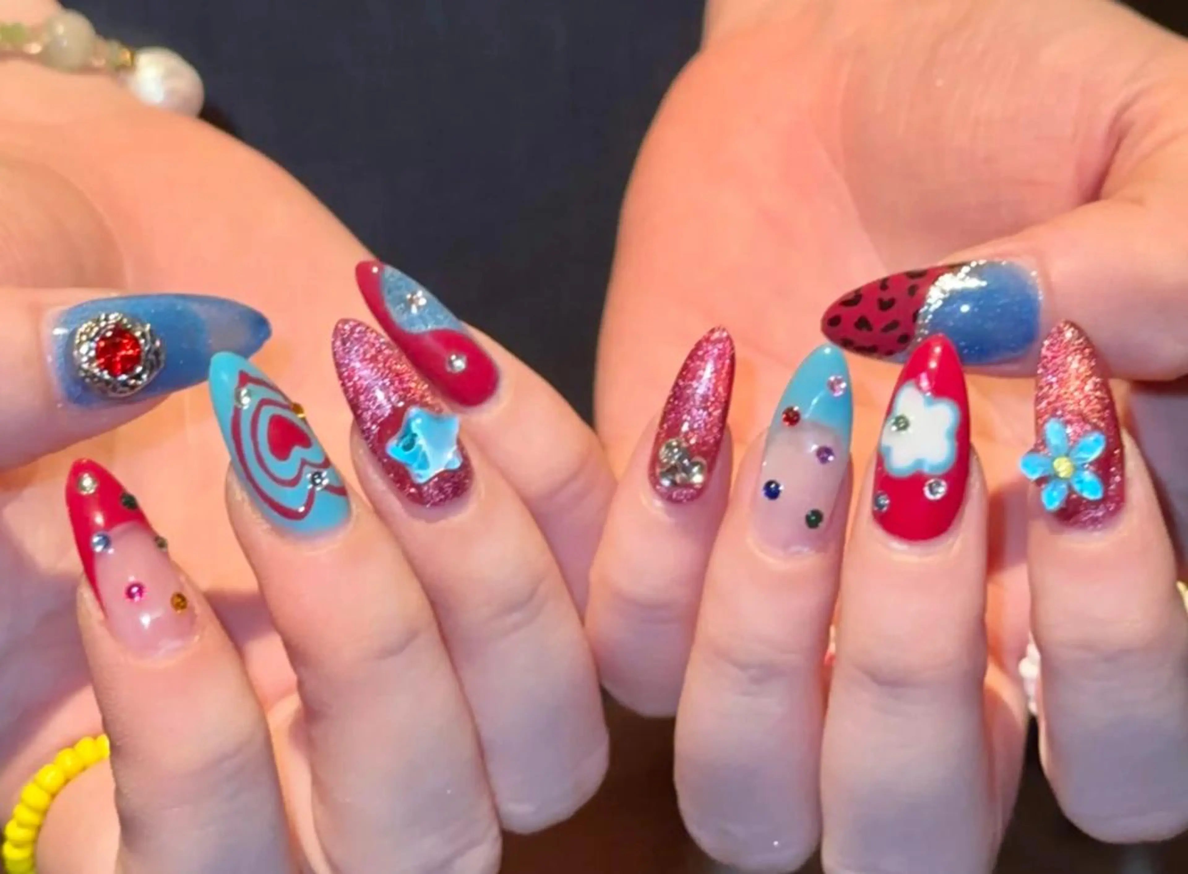 ネイル ハンドネイル 🎀 NaNa_nailのネイルデザイン