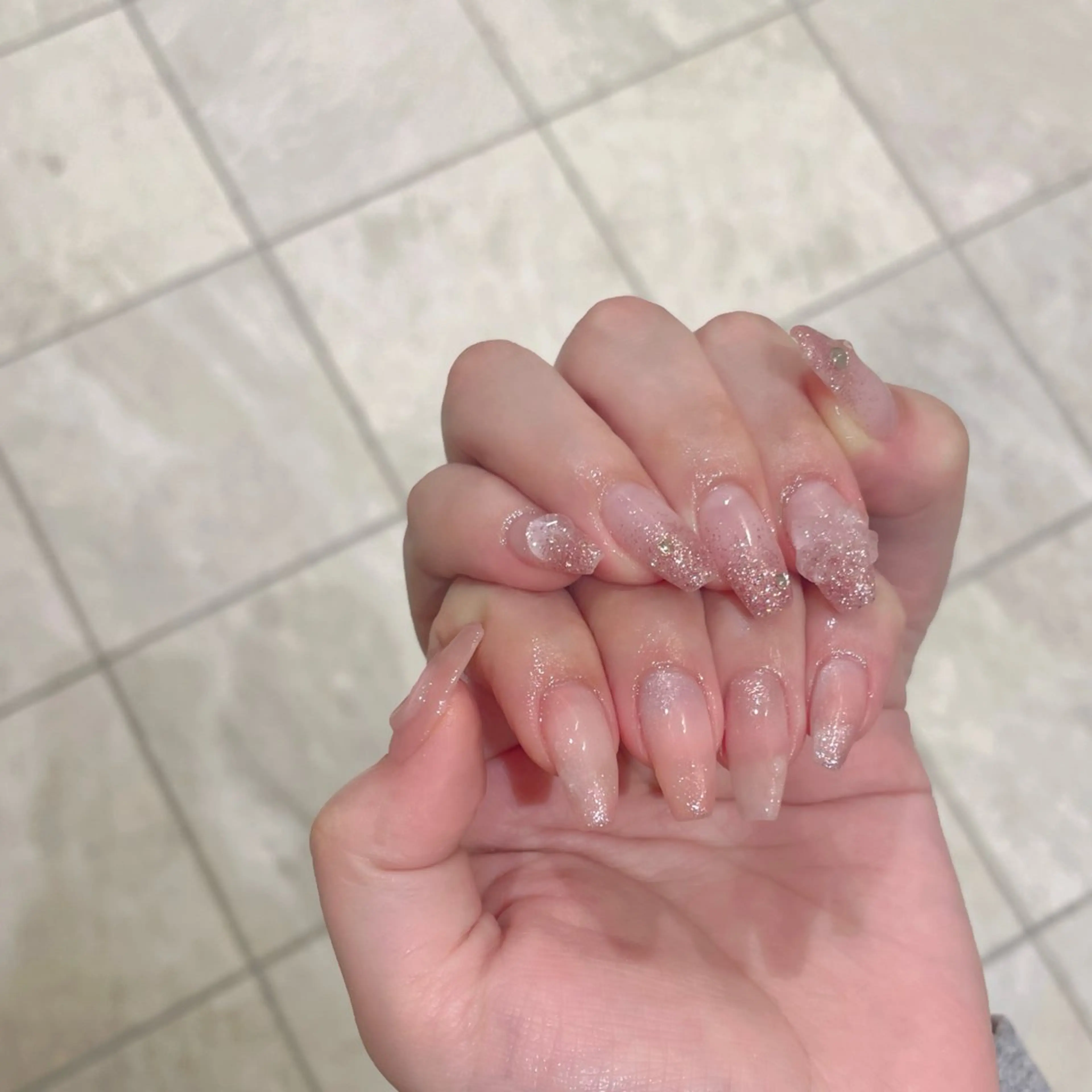 ネイル グラデーション ラメ(グリッター) ラメグラデーション ハンドネイル ゆ きのネイルデザイン