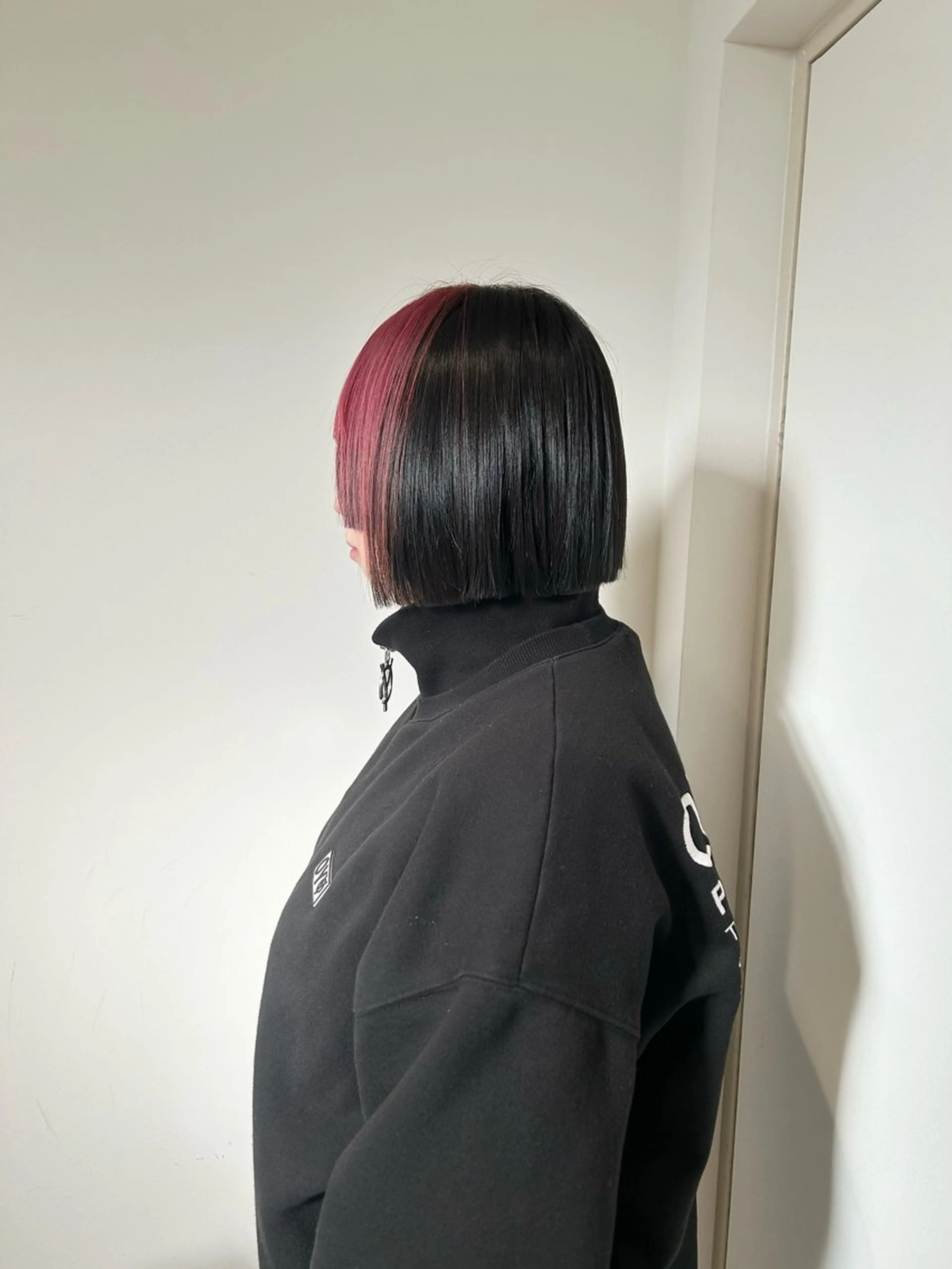 ショート カラー 切りっぱなしボブ デザインカラー ボブ カット ヘアカラー トリートメント GO TODAY  SHAIRE  SALON   渋谷モディ所属・スキバサミを使わない カット🌼唯🌼のヘアスタイル
