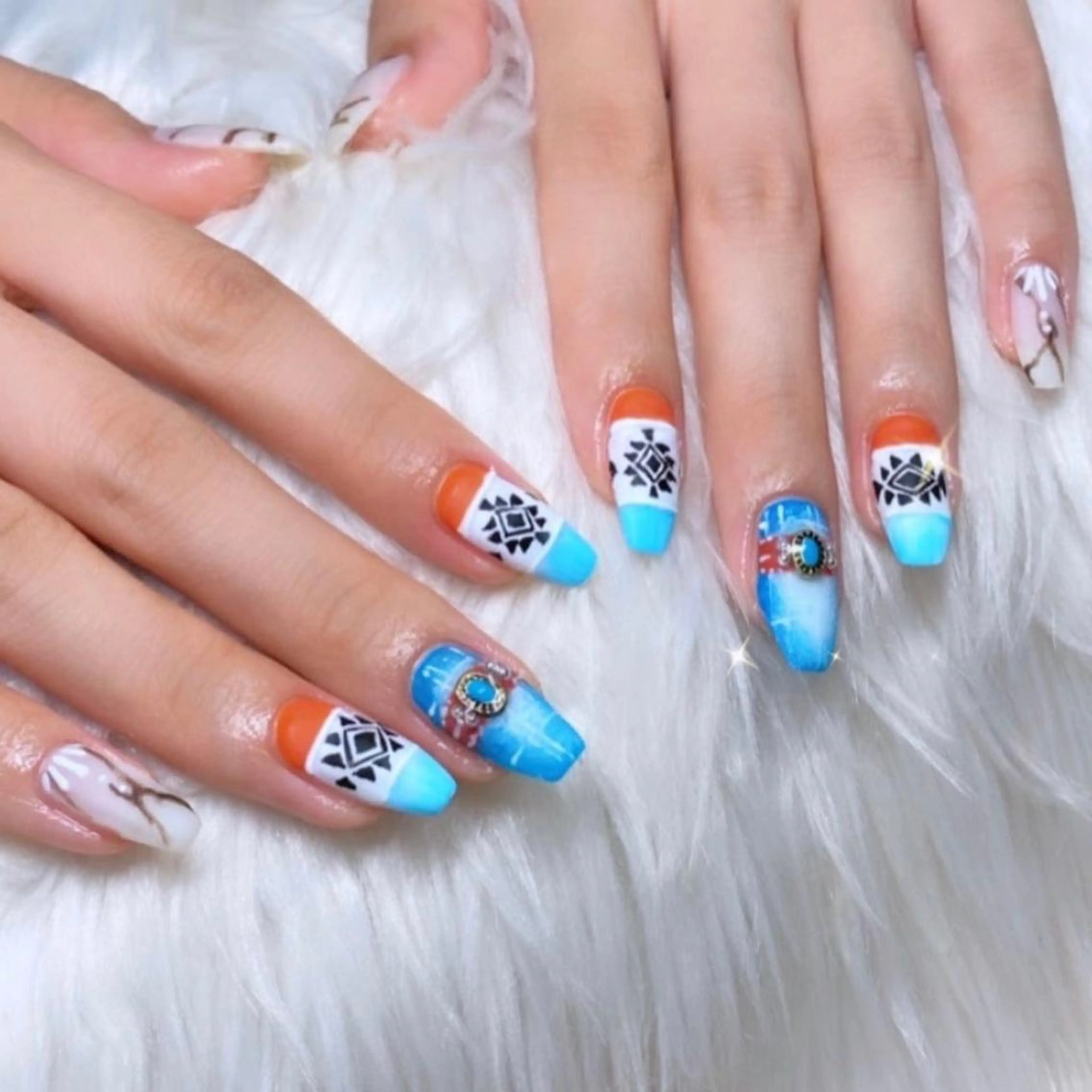 ネイル ハンドネイル VIOLA .nailのネイルデザイン