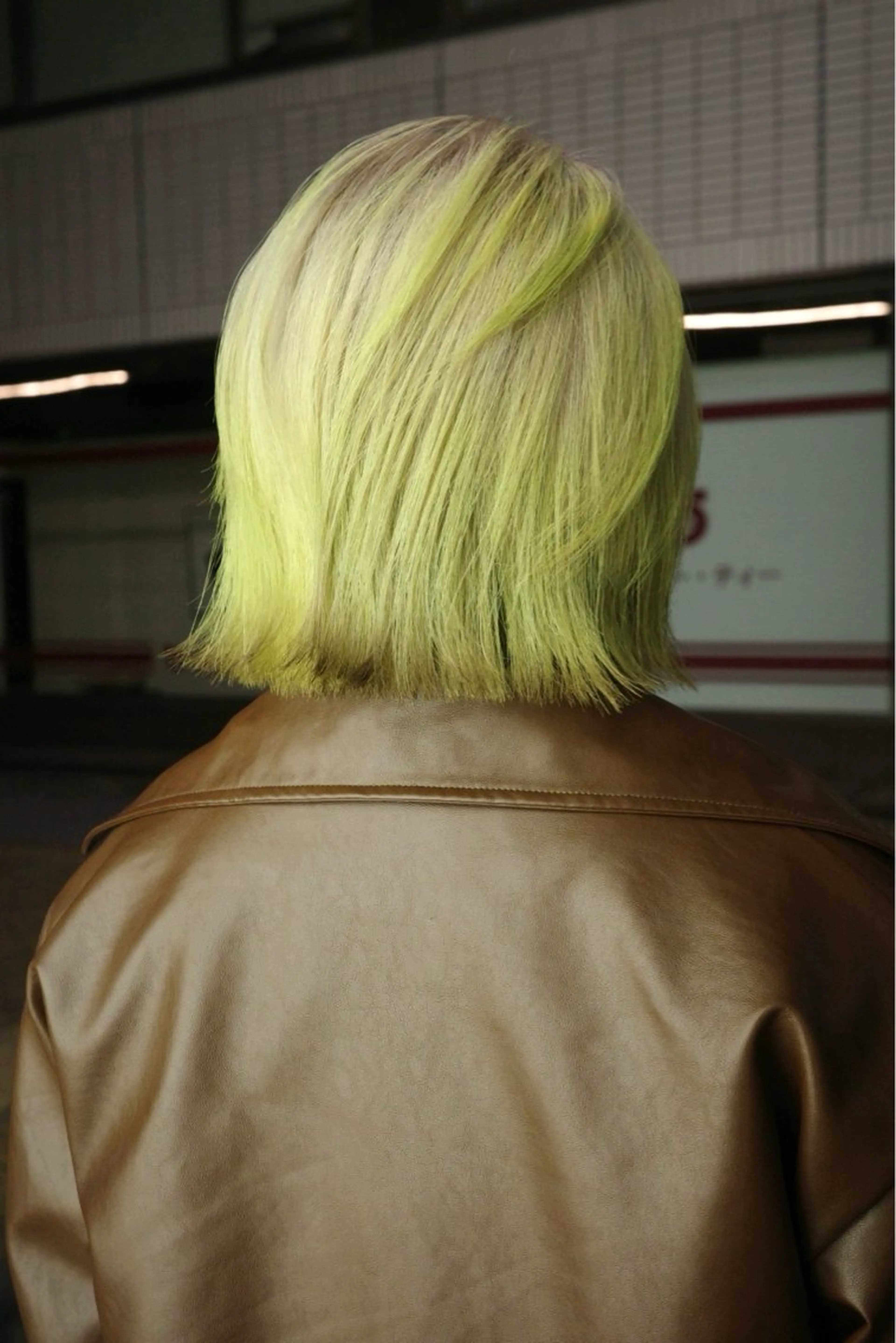 ショート カラー ヘアカラー Hair & make Lamp所属・梅田のブリーチ特化 美容師KAI🥰のヘアスタイル