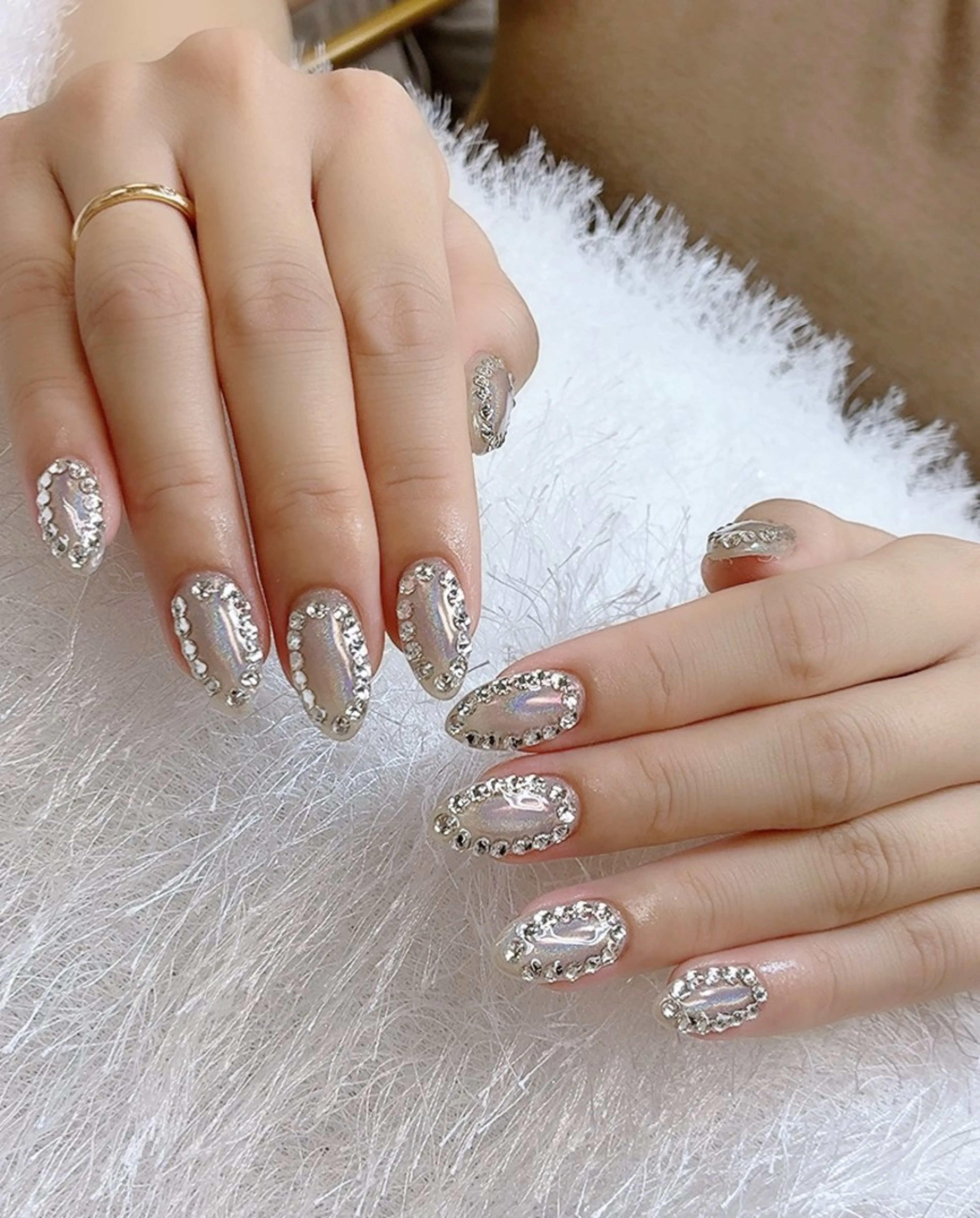 ネイル ハンドネイル 佐藤 依娜のネイルデザイン