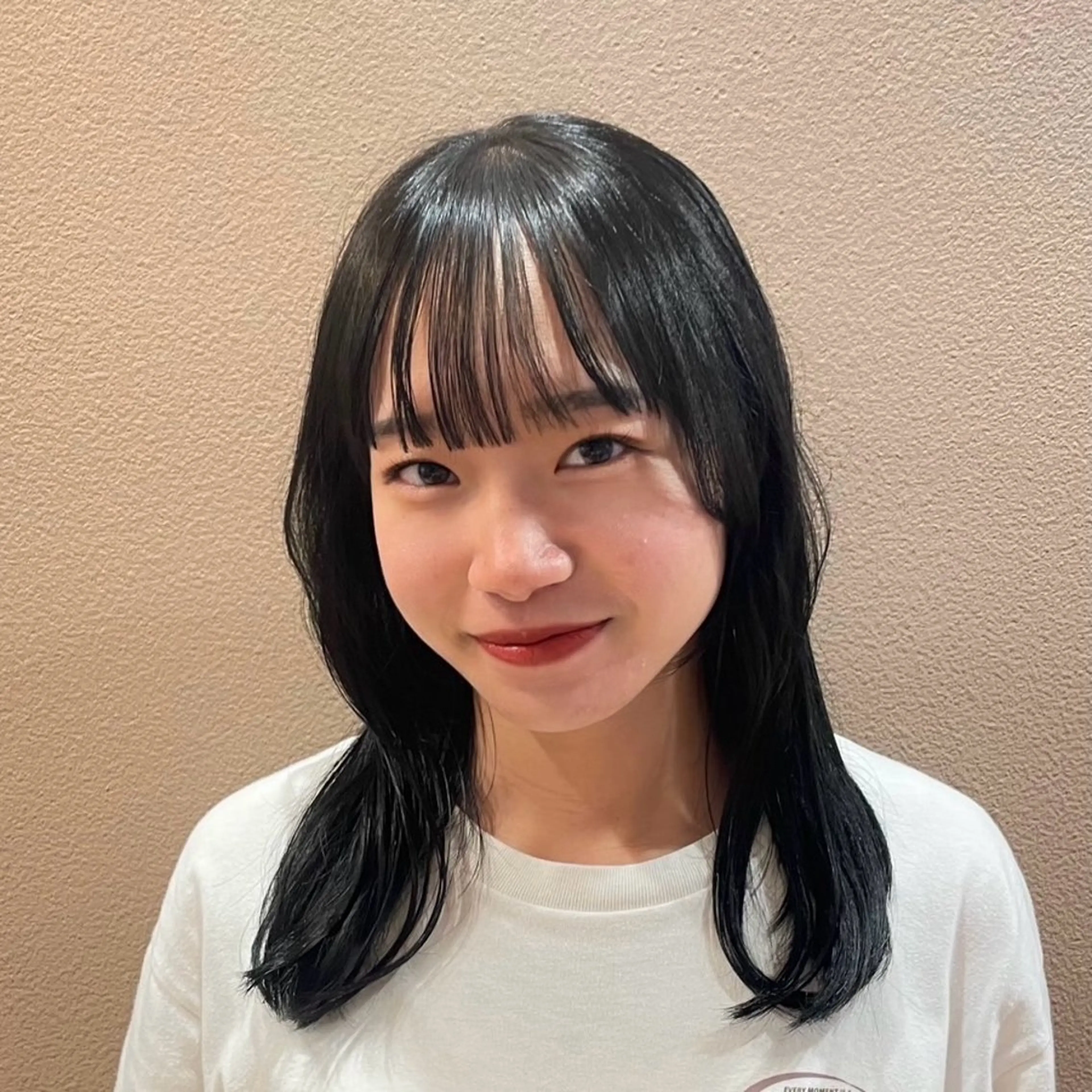 【初回限定🎀】ミディアムorロングレイヤーカット+オリーブカラーの写真