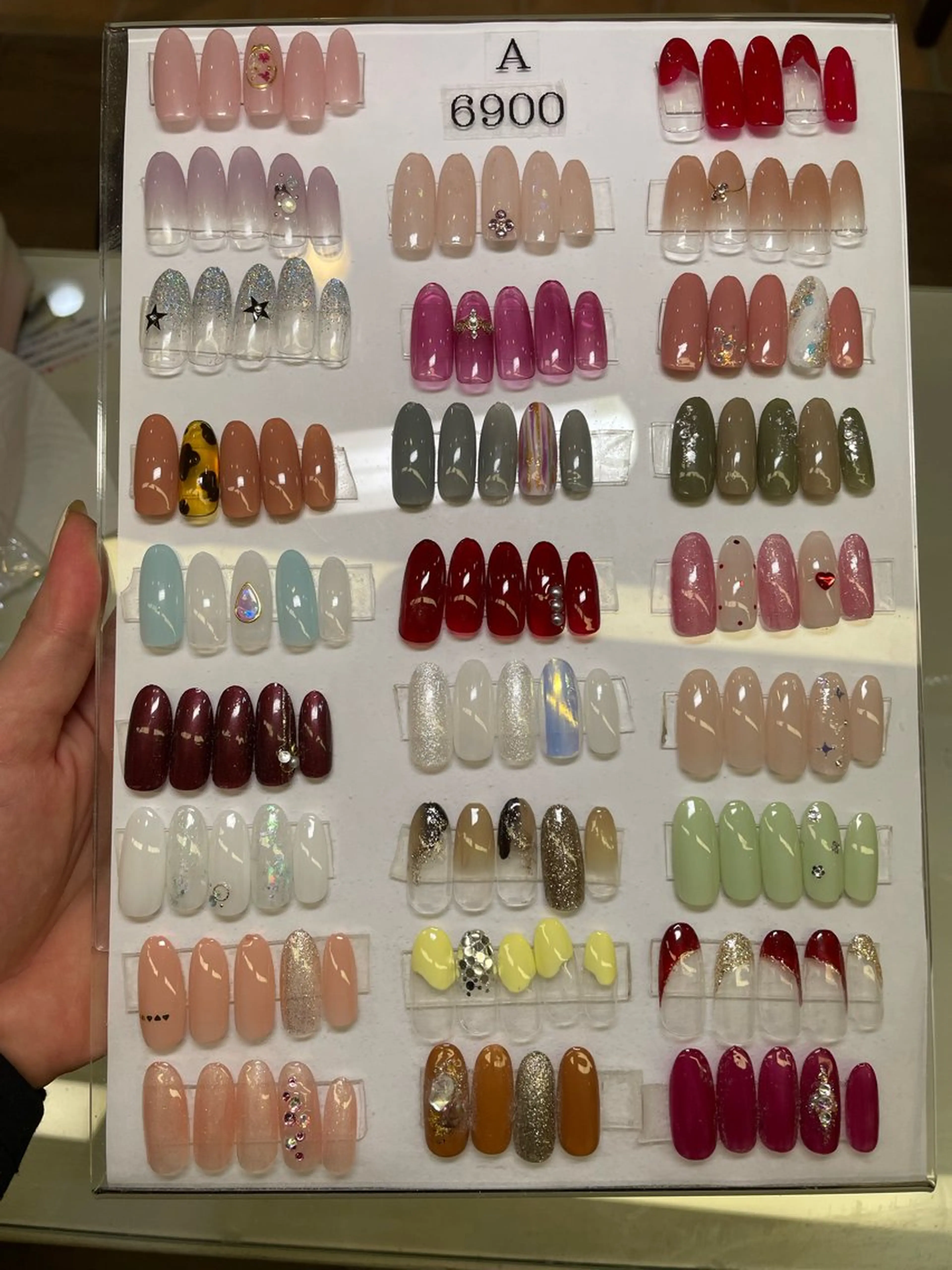 ネイル 大西 雛乃のネイルデザイン