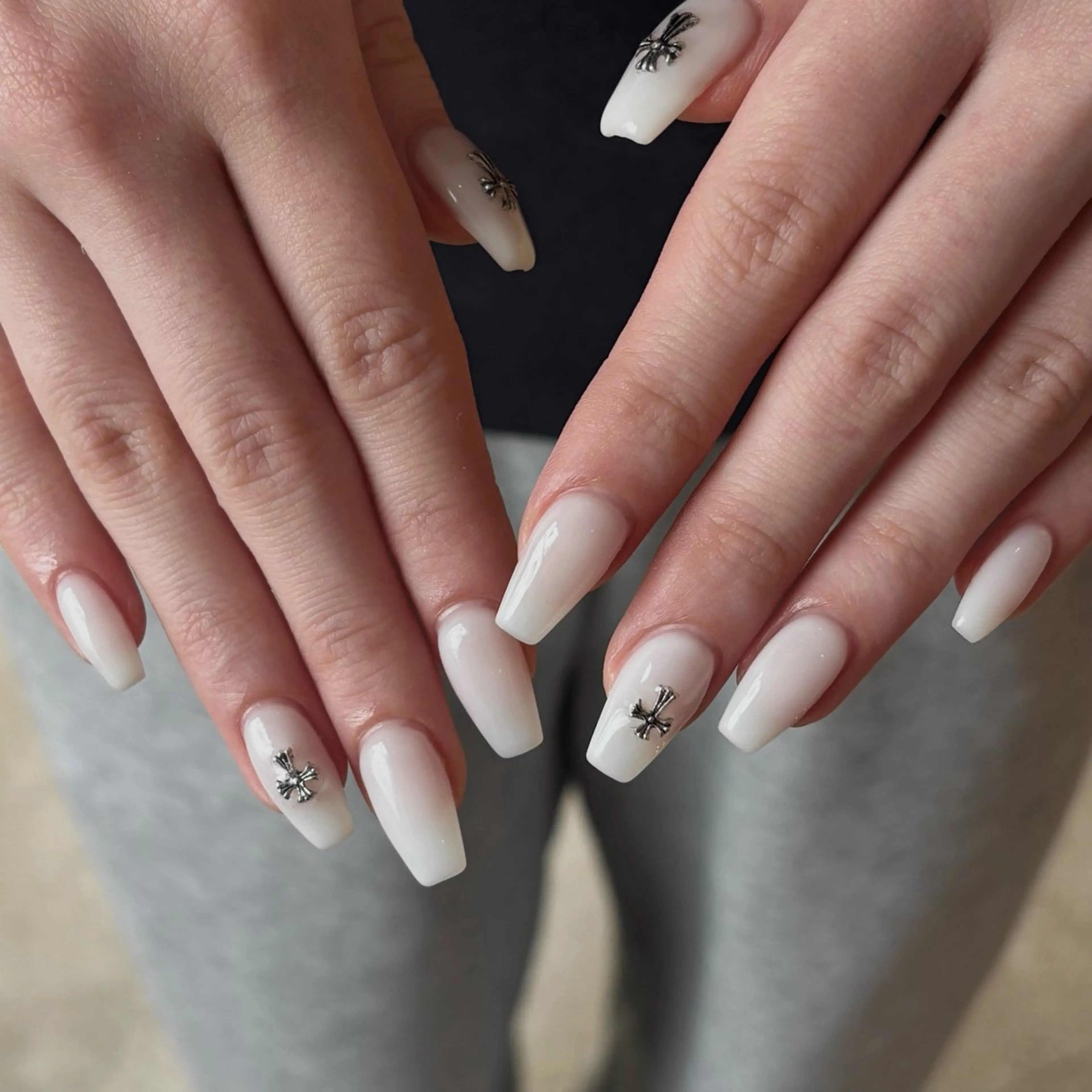 ネイル ハンドネイル 🩶韓国/ワンホン myu🩶のネイルデザイン