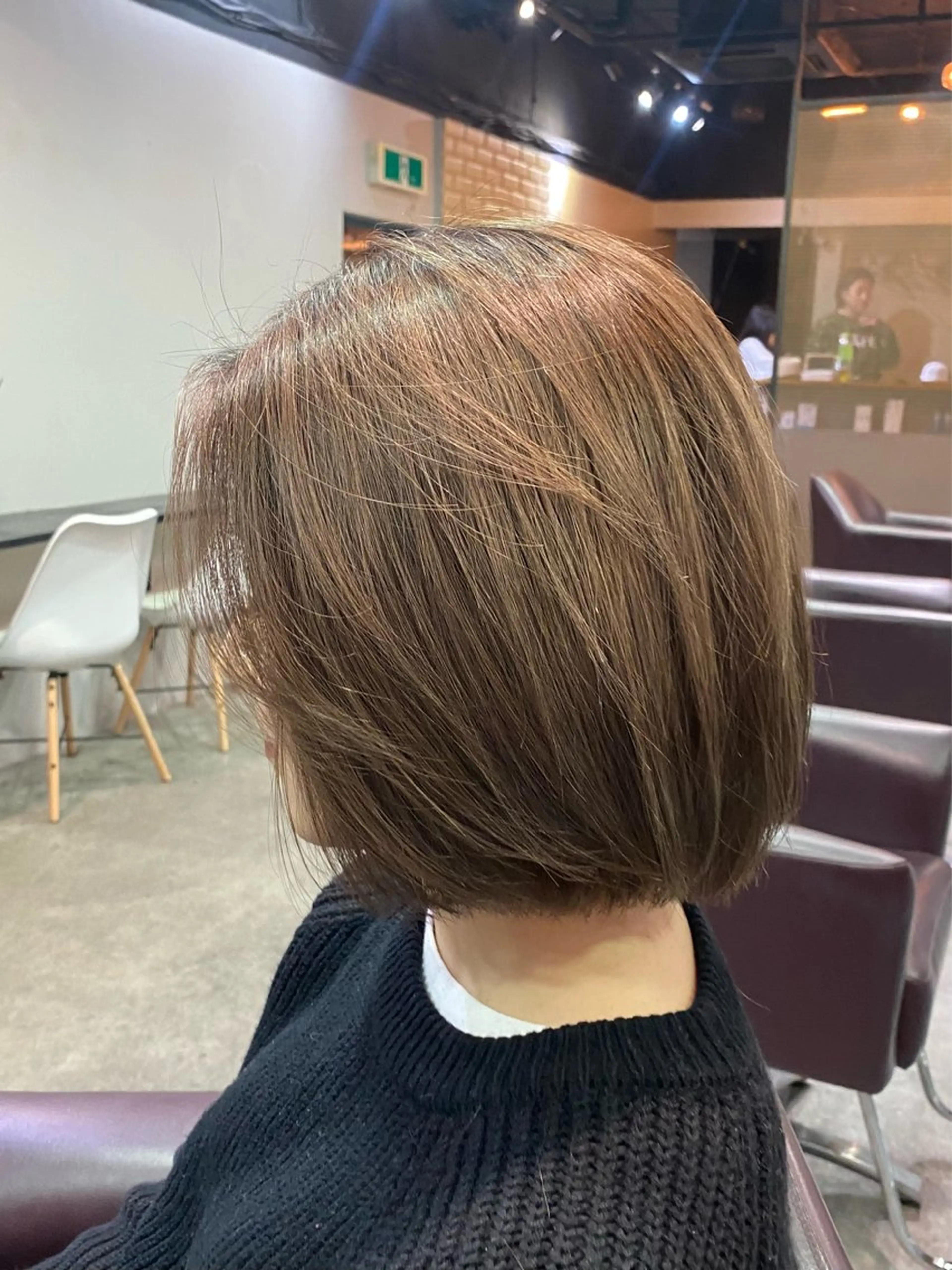 ショート カラー オリーブベージュ 🫒🩶Rianaのヘアスタイル