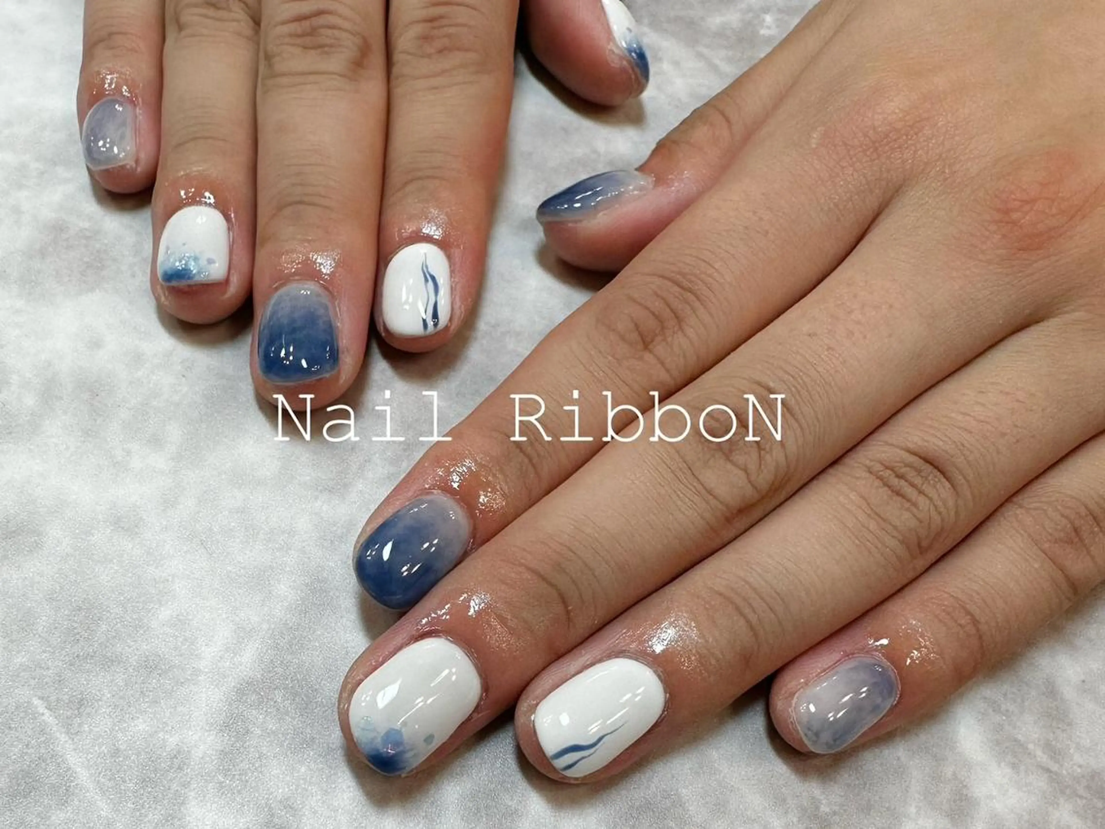 ネイル ネイルリボン 伊藤のネイルデザイン