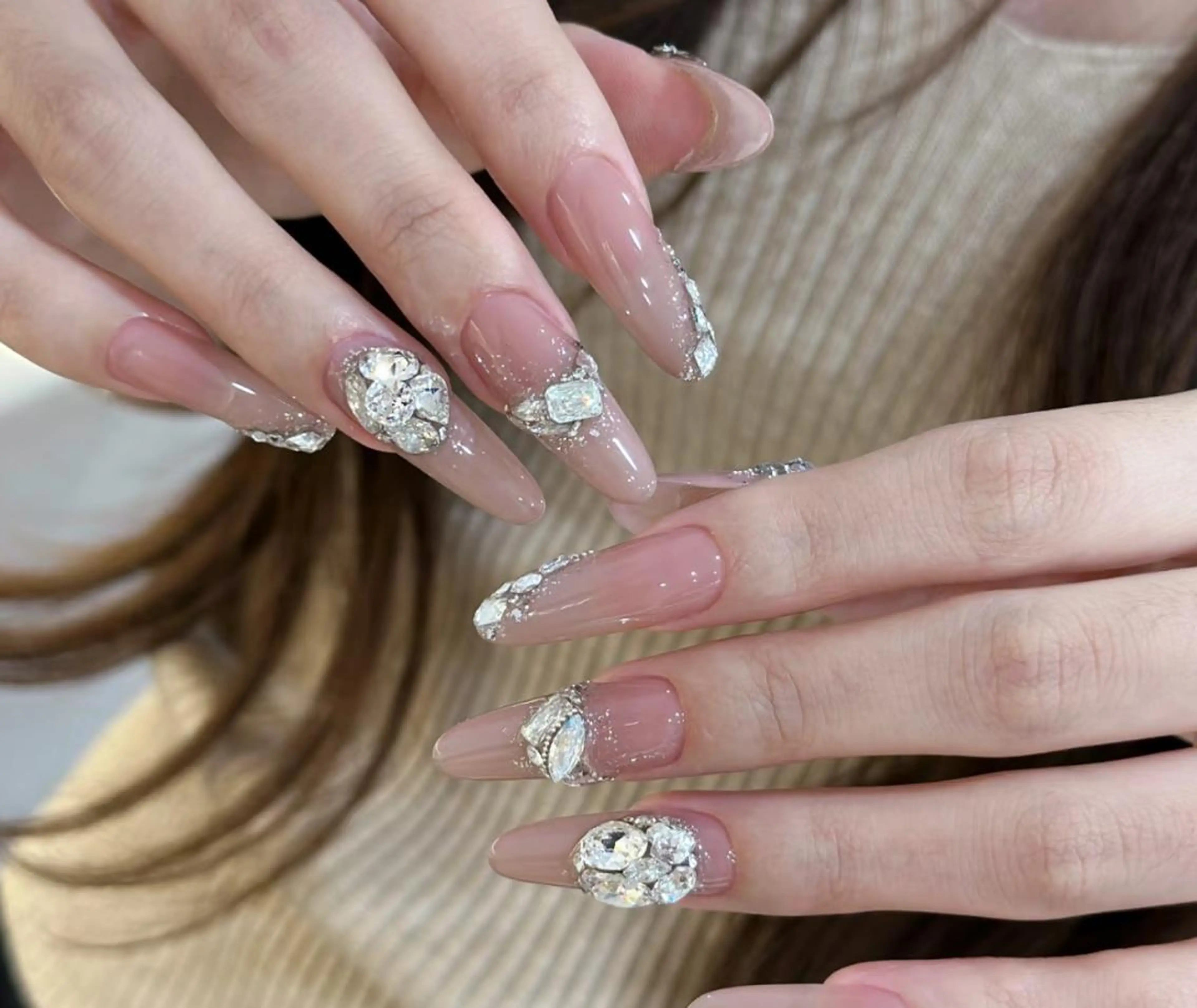 ネイル ハンドネイル 🎀 Ayaka_nailのネイルデザイン