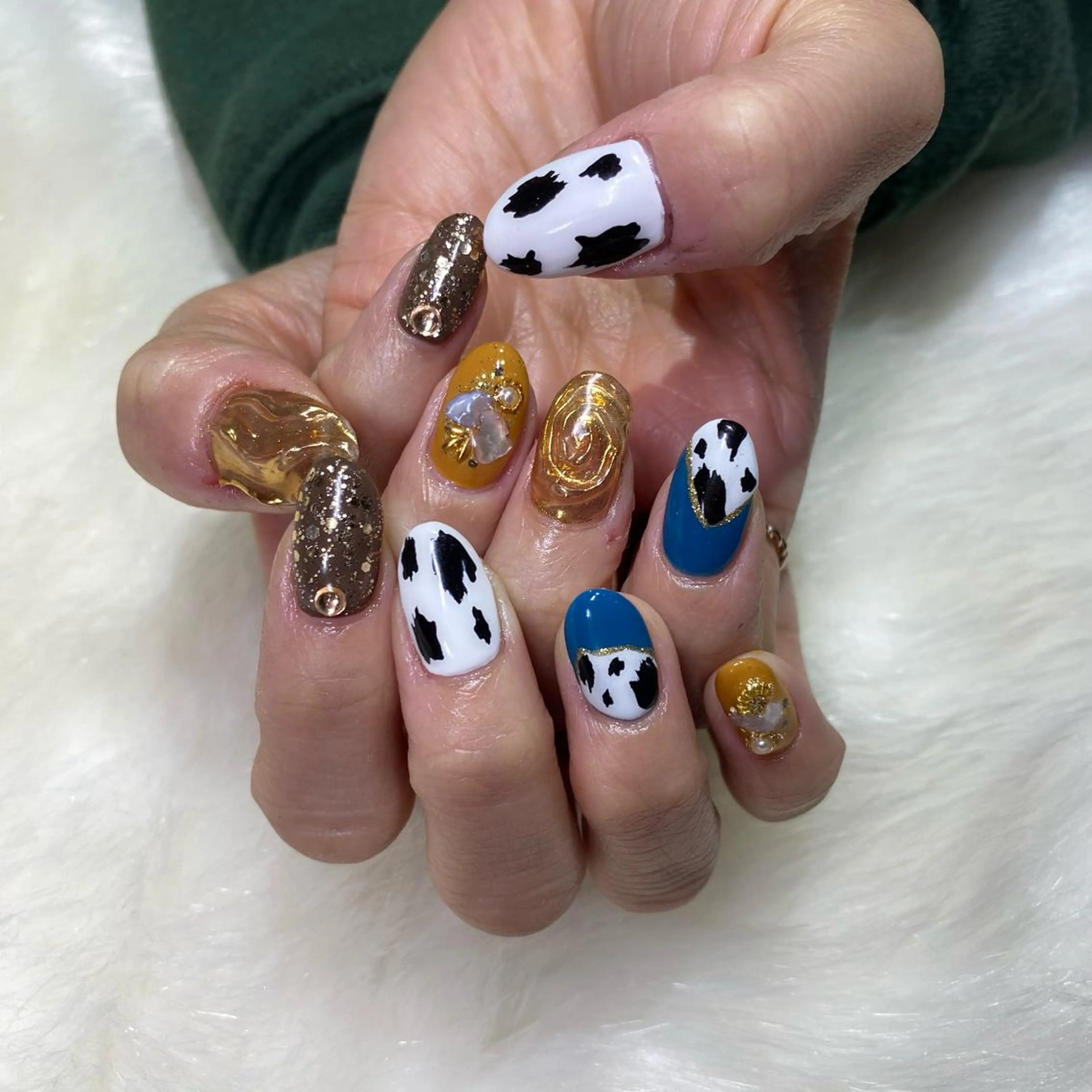 ネイル ジェルネイル Amber21.所属・Nagahama Akariのネイルデザイン