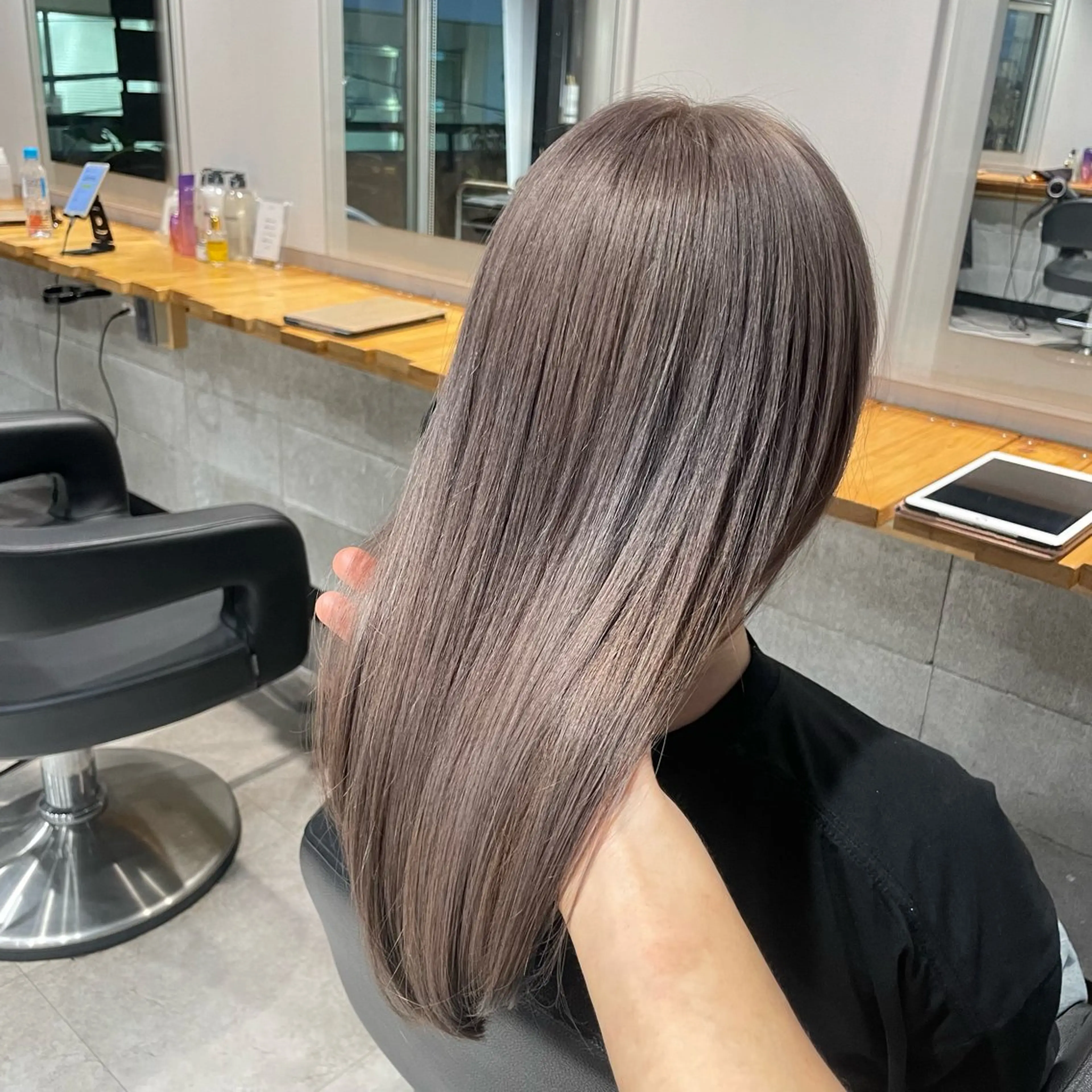 ロング カラー カット ヘアカラー トリートメント ヘッドスパ ヘアセット 🦋ハイトーンボブ ショート🦋トシキのヘアスタイル