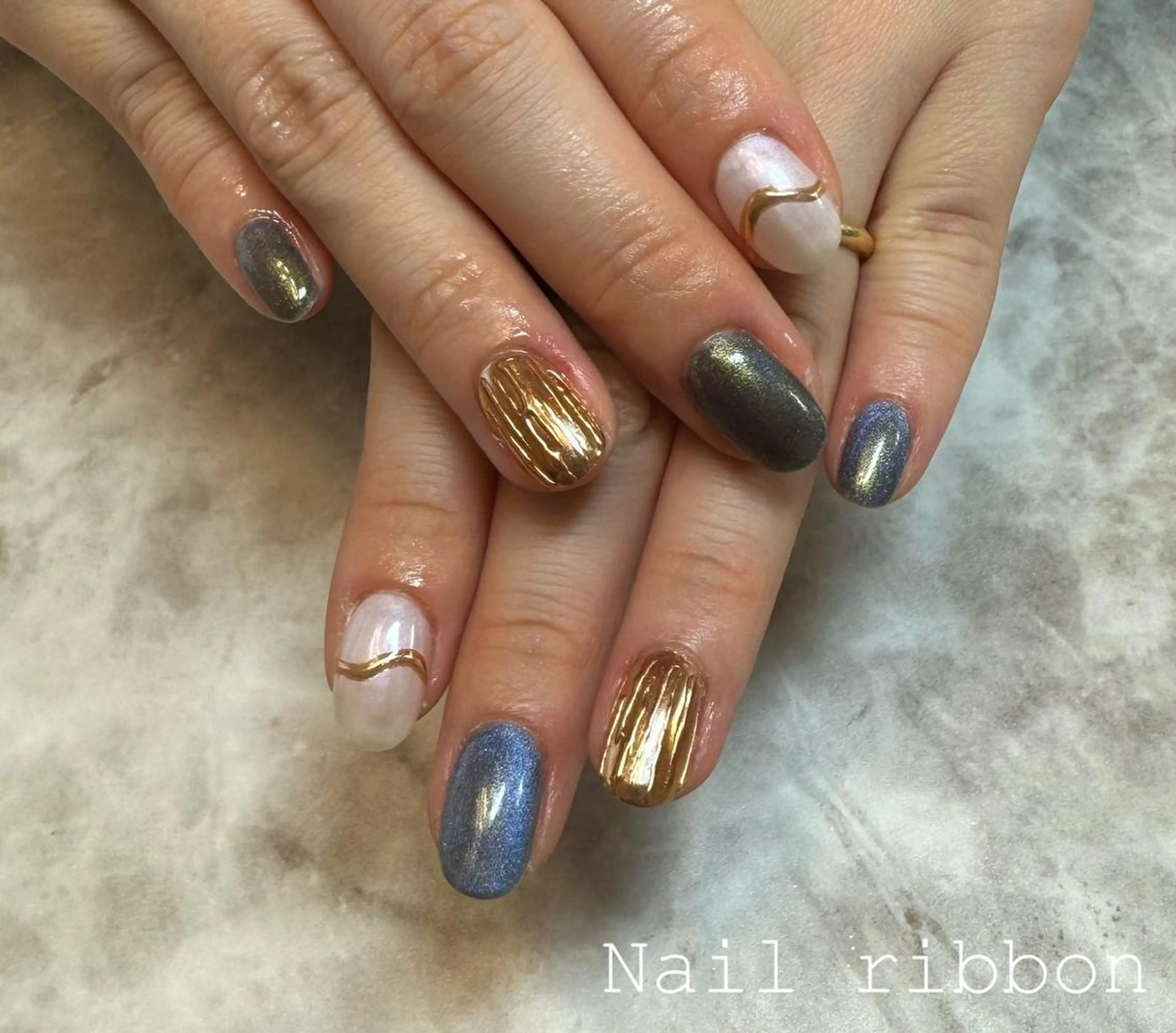 ネイル ネイルリボン 伊藤のネイルデザイン