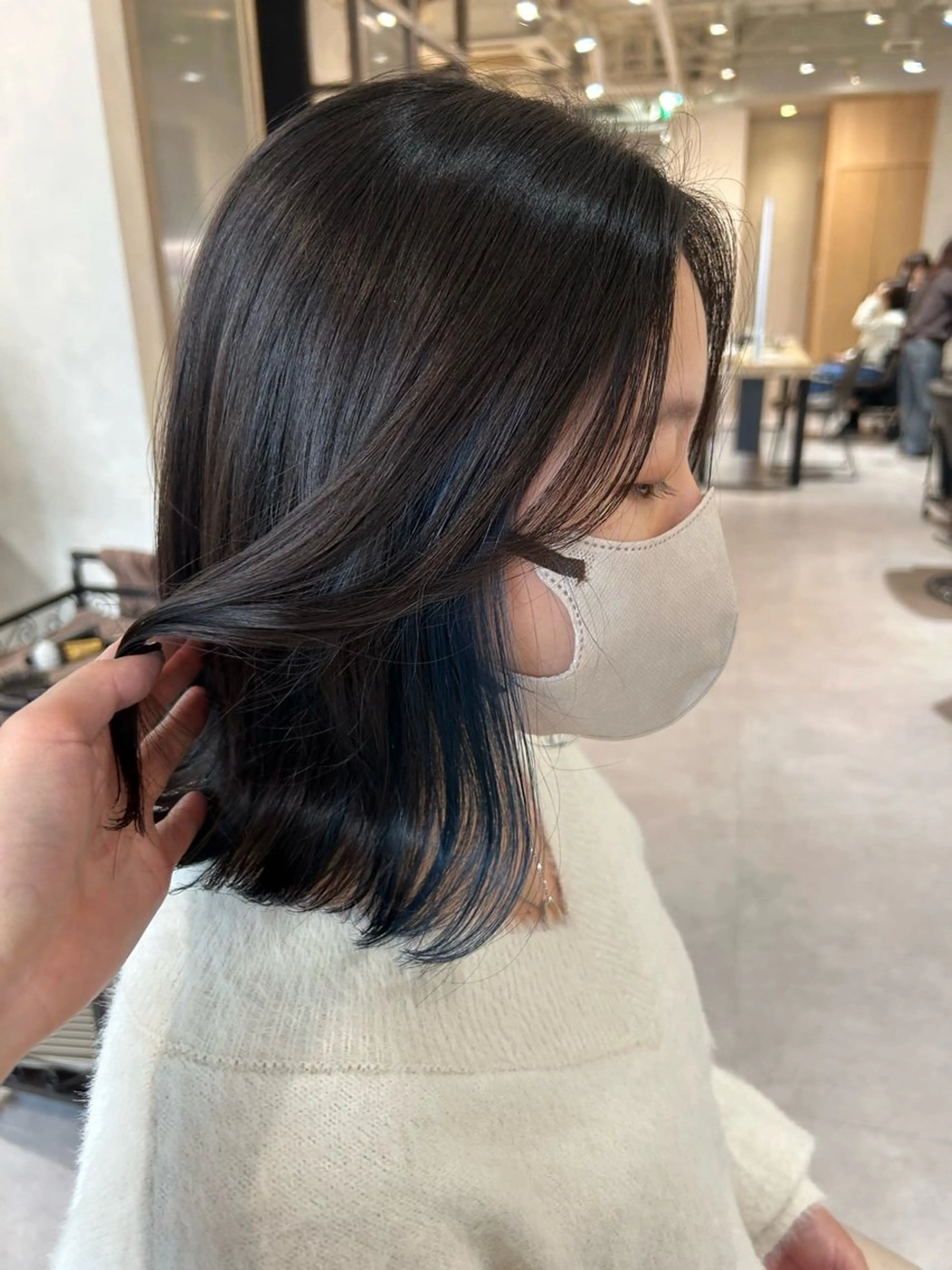 ショート ボブ エルブランシェ所属・小出 彩水のヘアスタイル