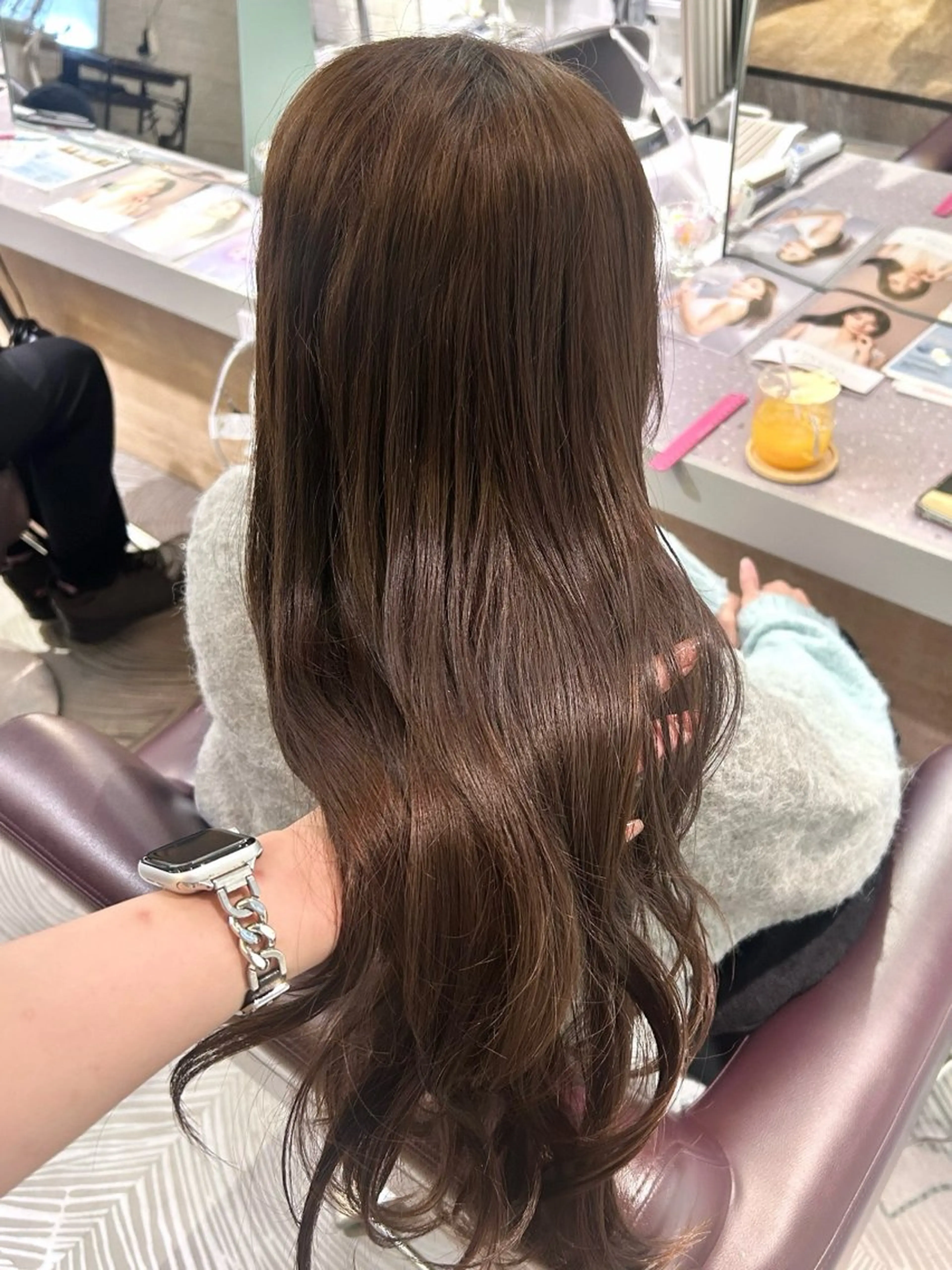 ロング カット ヘアカラー トリートメント col oodori所属・宮川 あかりのヘアスタイル