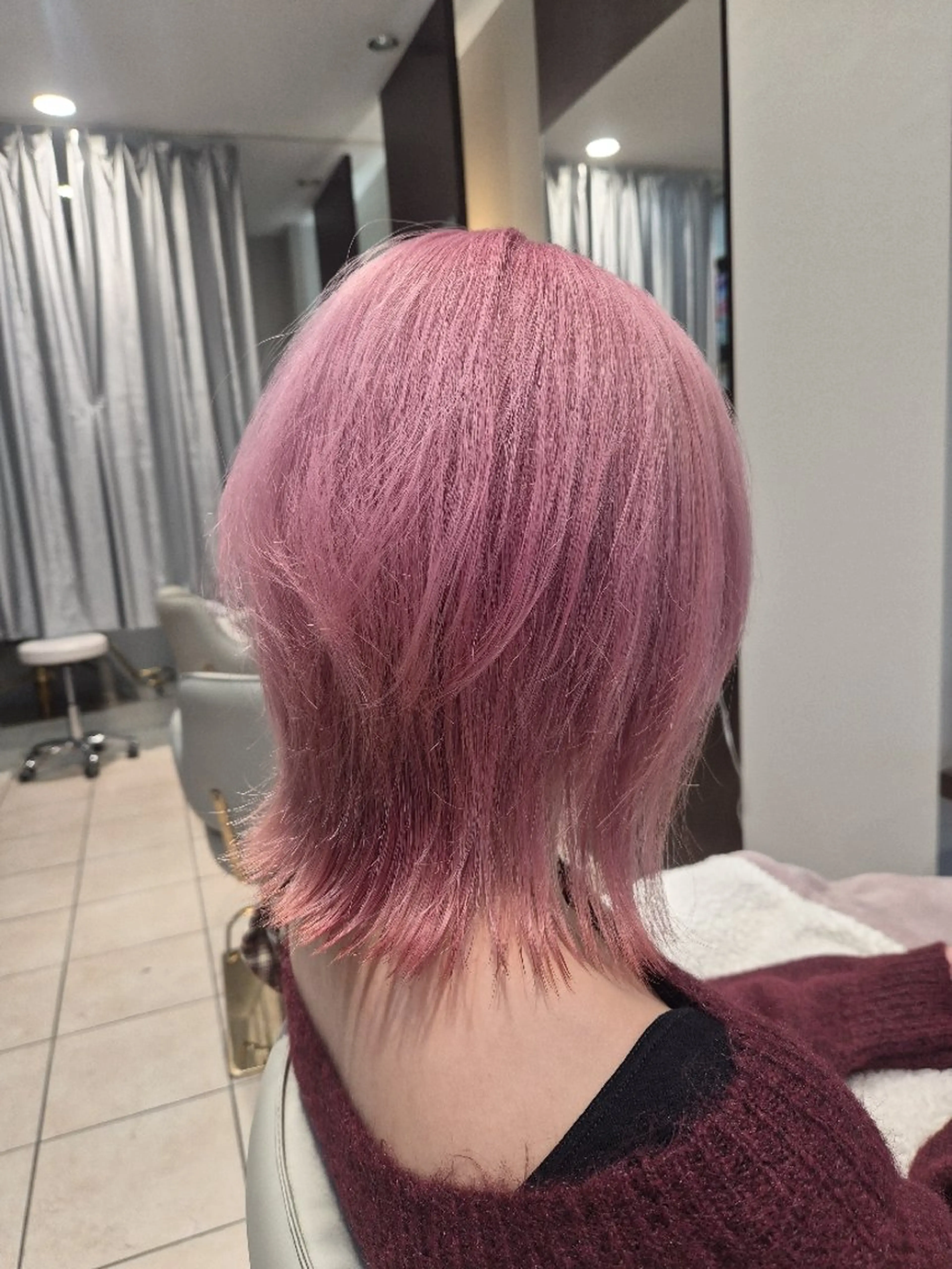 ミディアム カラー ヘアカラー Miyavi/カラー ショートボブのヘアスタイル