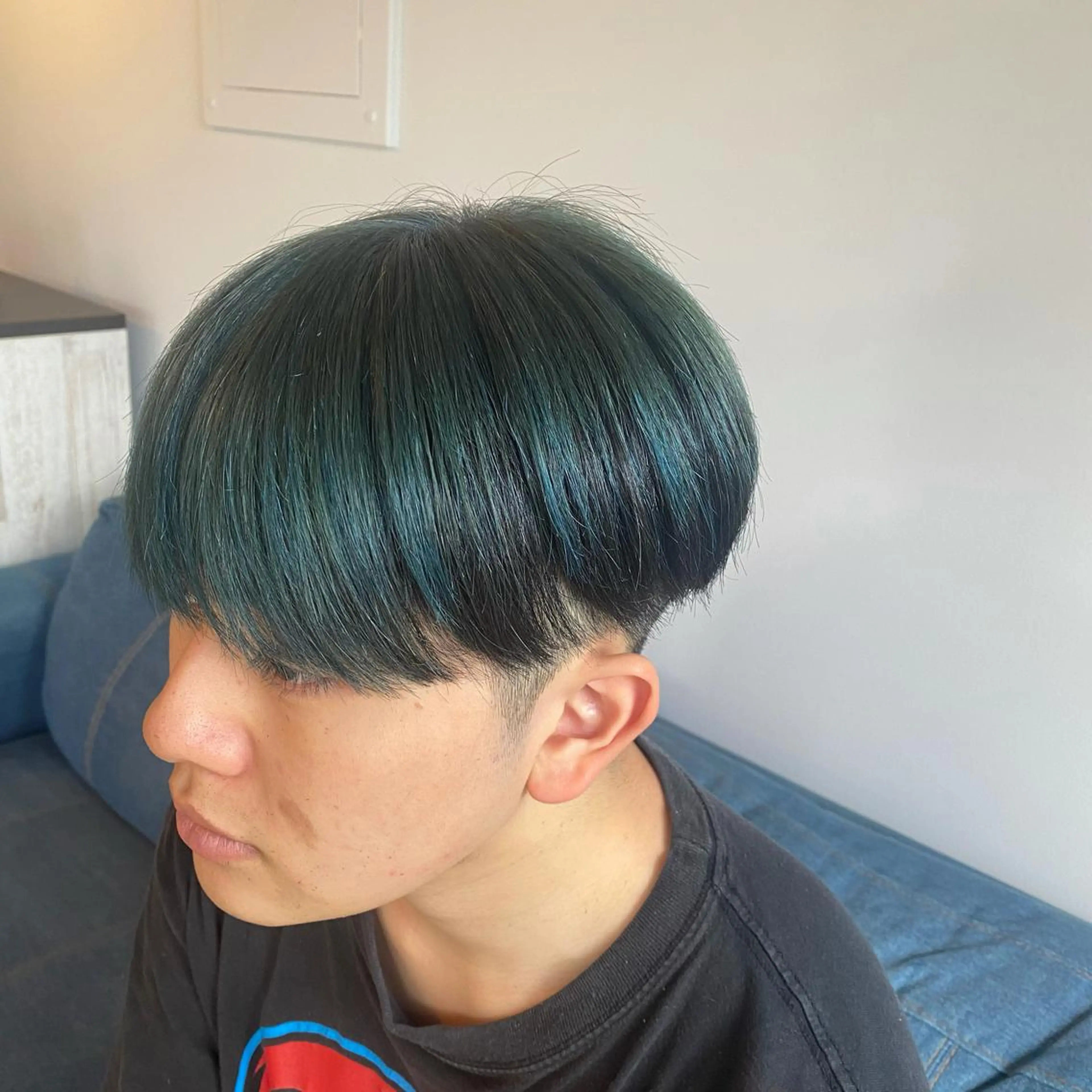 ショート La fith hair ray 札幌店所属・顔まわり/W カラー/リョウのヘアスタイル