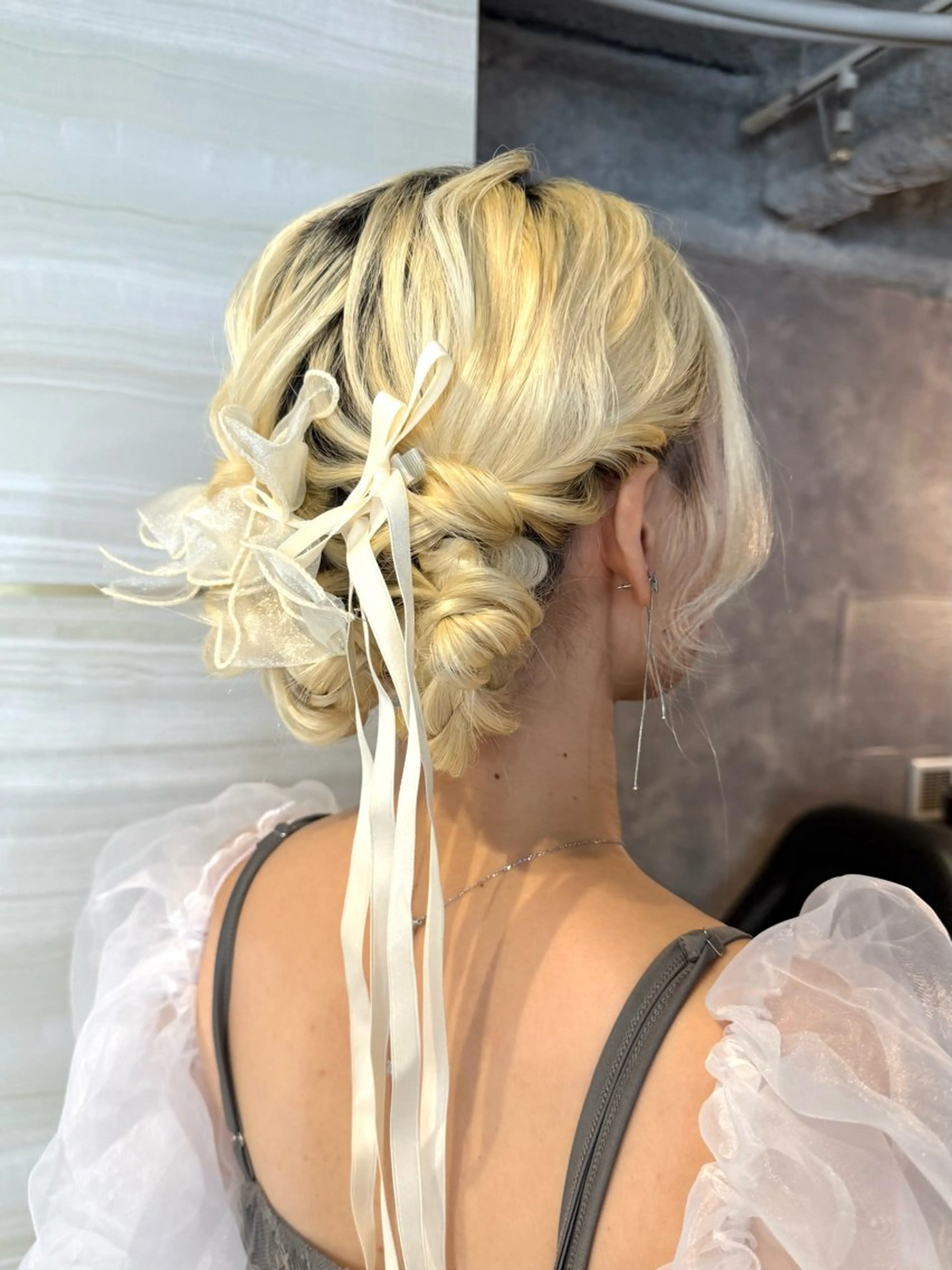 ロング カラー ヘアアレンジ ヘアセット elubylovis 🌼YUI🌿のヘアスタイル