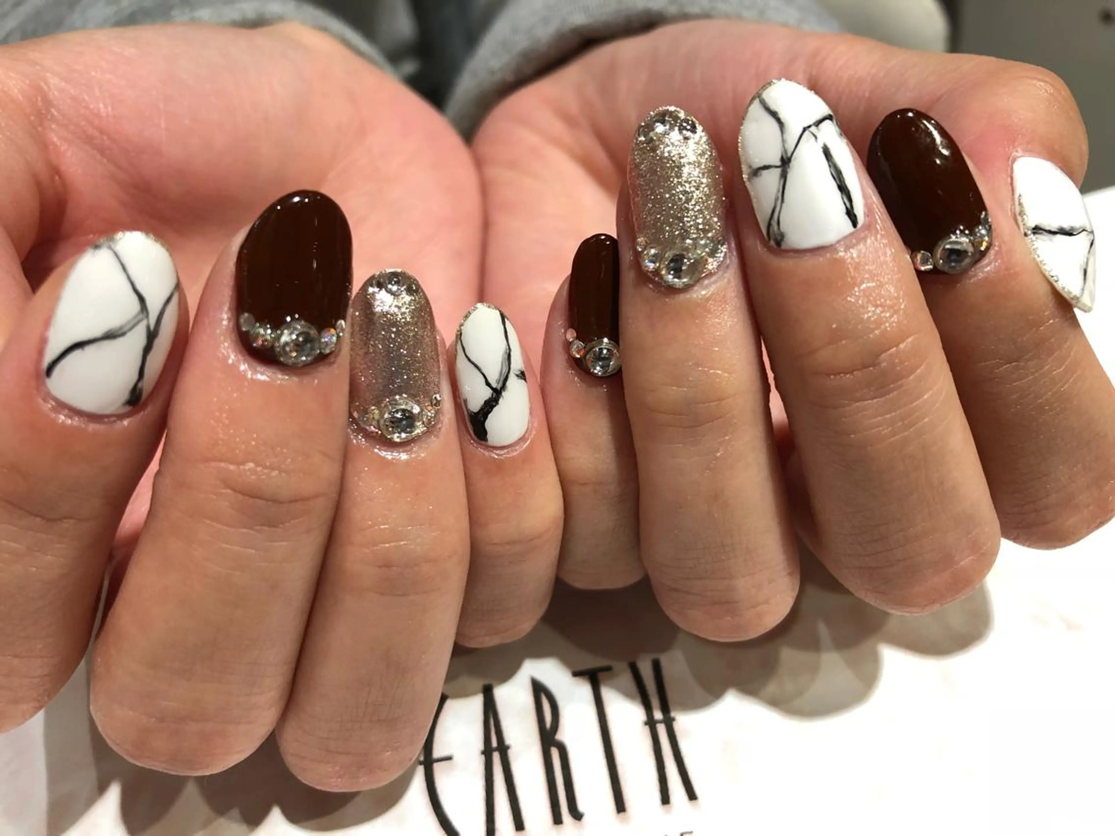 ネイル アートネイル 大理石ネイル(マーブル) ハンドネイル EARTH nanaのネイルデザイン