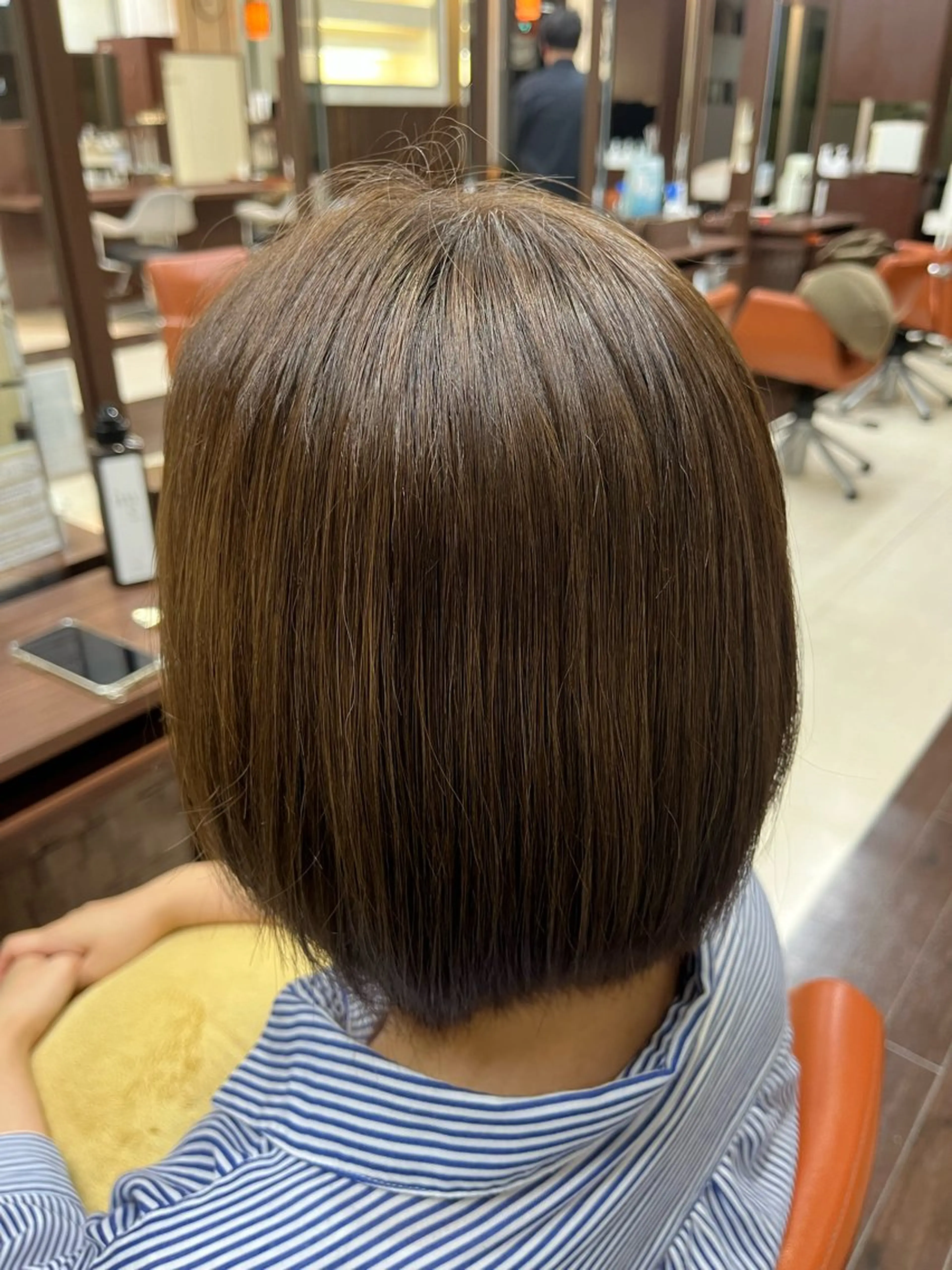 カラー 垢抜けデザイナー/ ハイトーン/朝倉友香のヘアスタイル