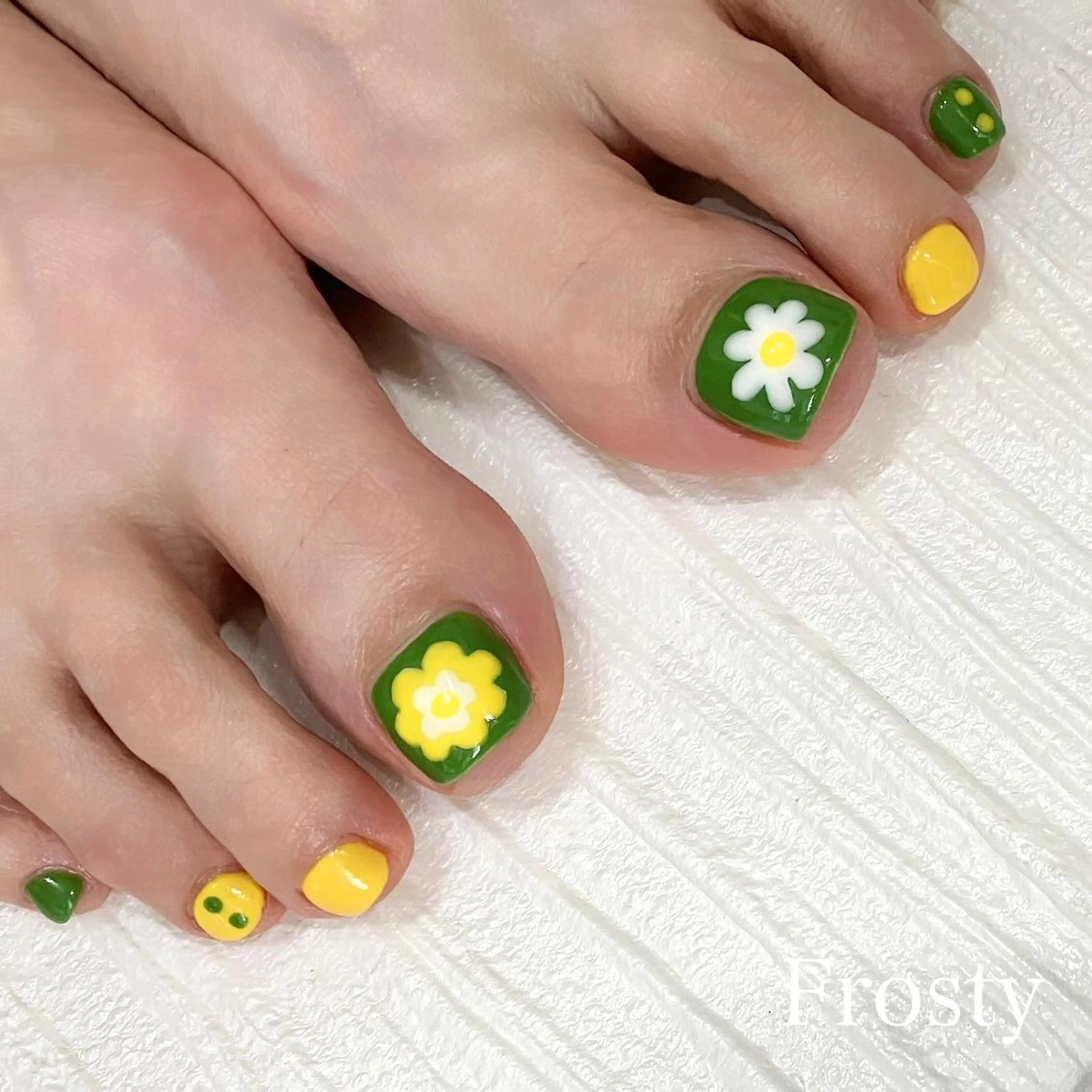 ネイル フットネイル Mys. 三上紗紀のネイルデザイン