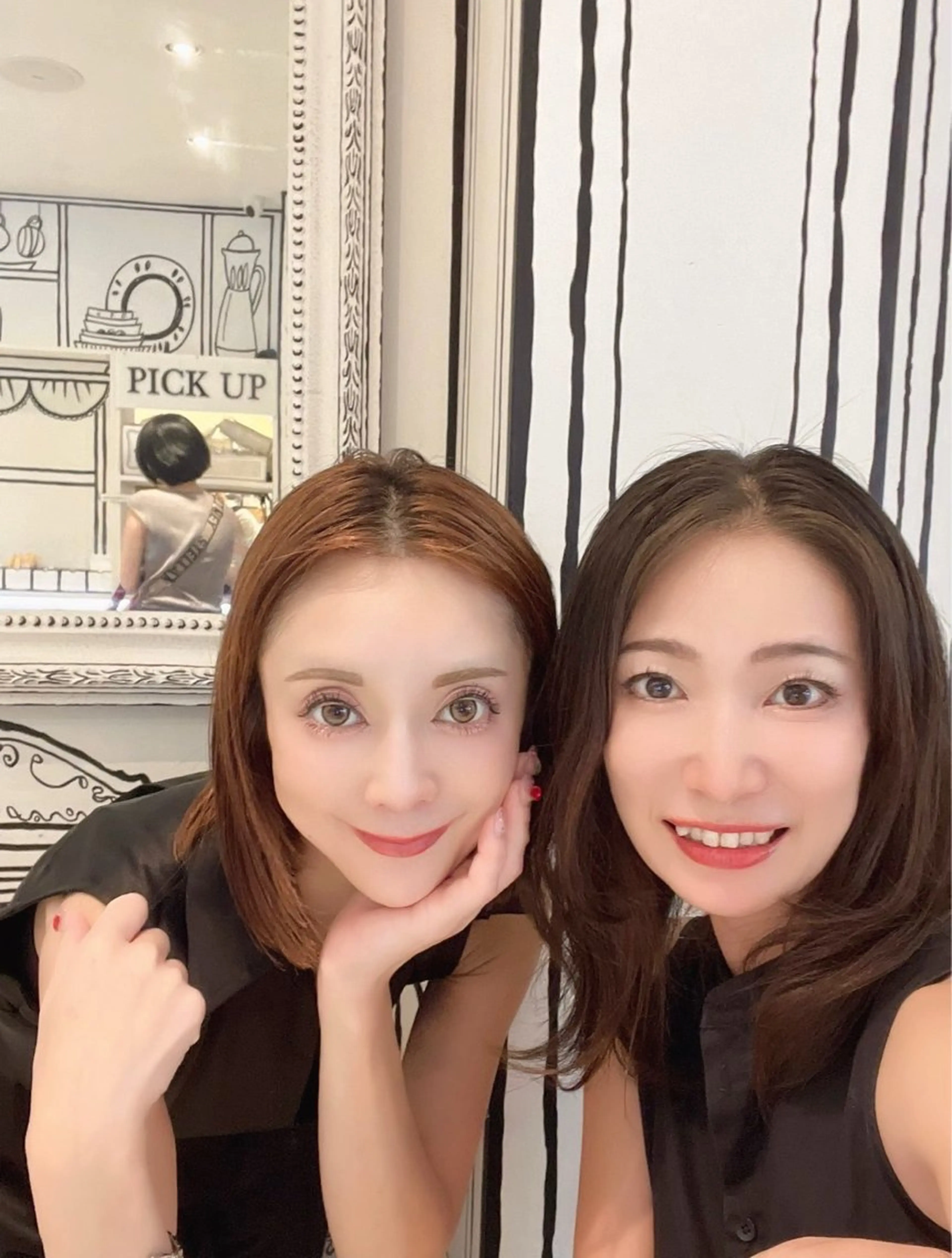 ハーブピーリング/韓国肌管理/フェイシャル/毛穴洗浄/眉毛/顔脱毛【糸脱毛専門】rev所属・ハーブピーリング🌹 毛穴洗浄❤️眉waxのエステ・リラクイメージ