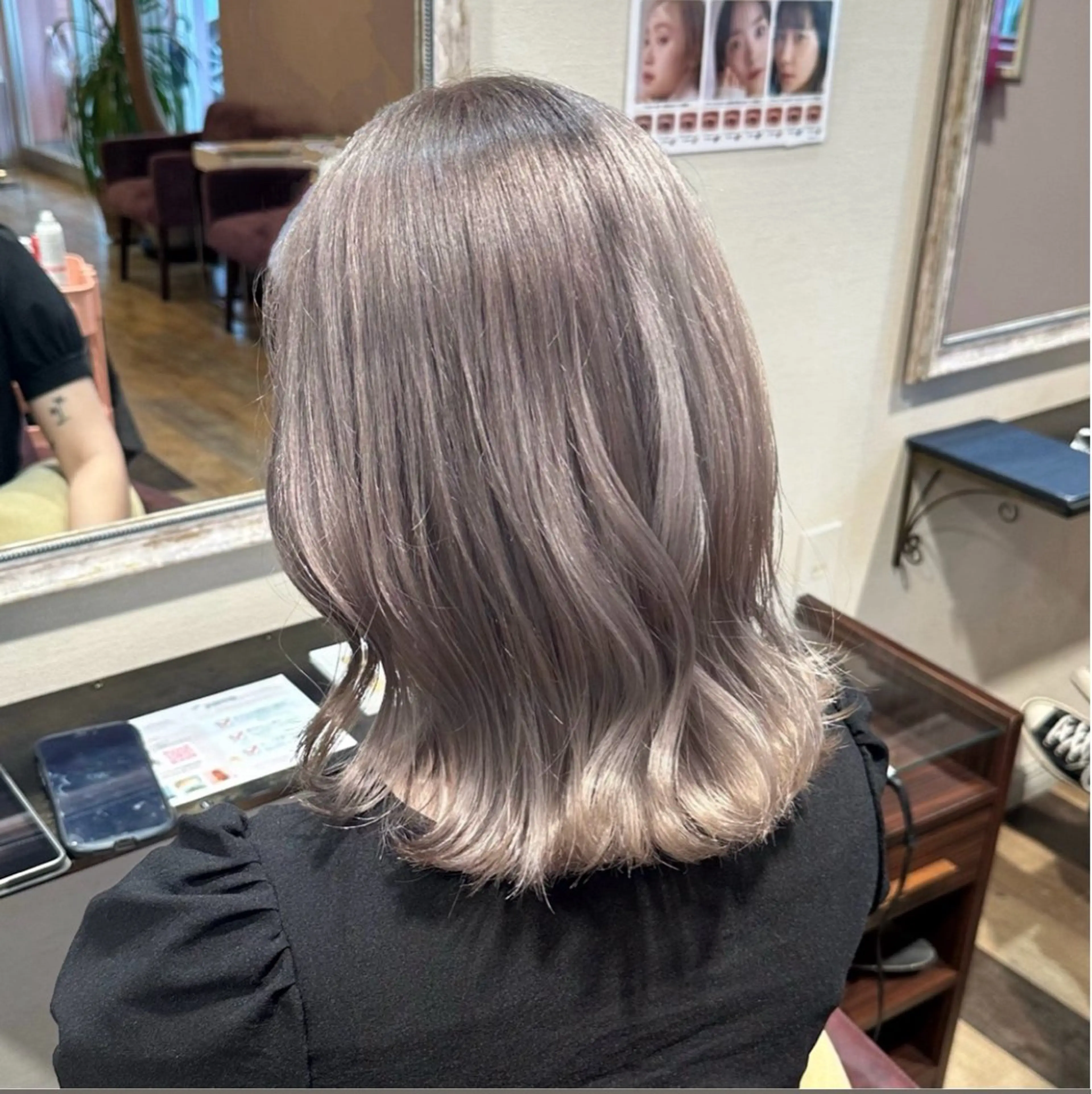 ミディアム カラー ヘアカラー トリートメント 柔らかいcolor ￤韓国￤🩰マユ🩰のヘアスタイル