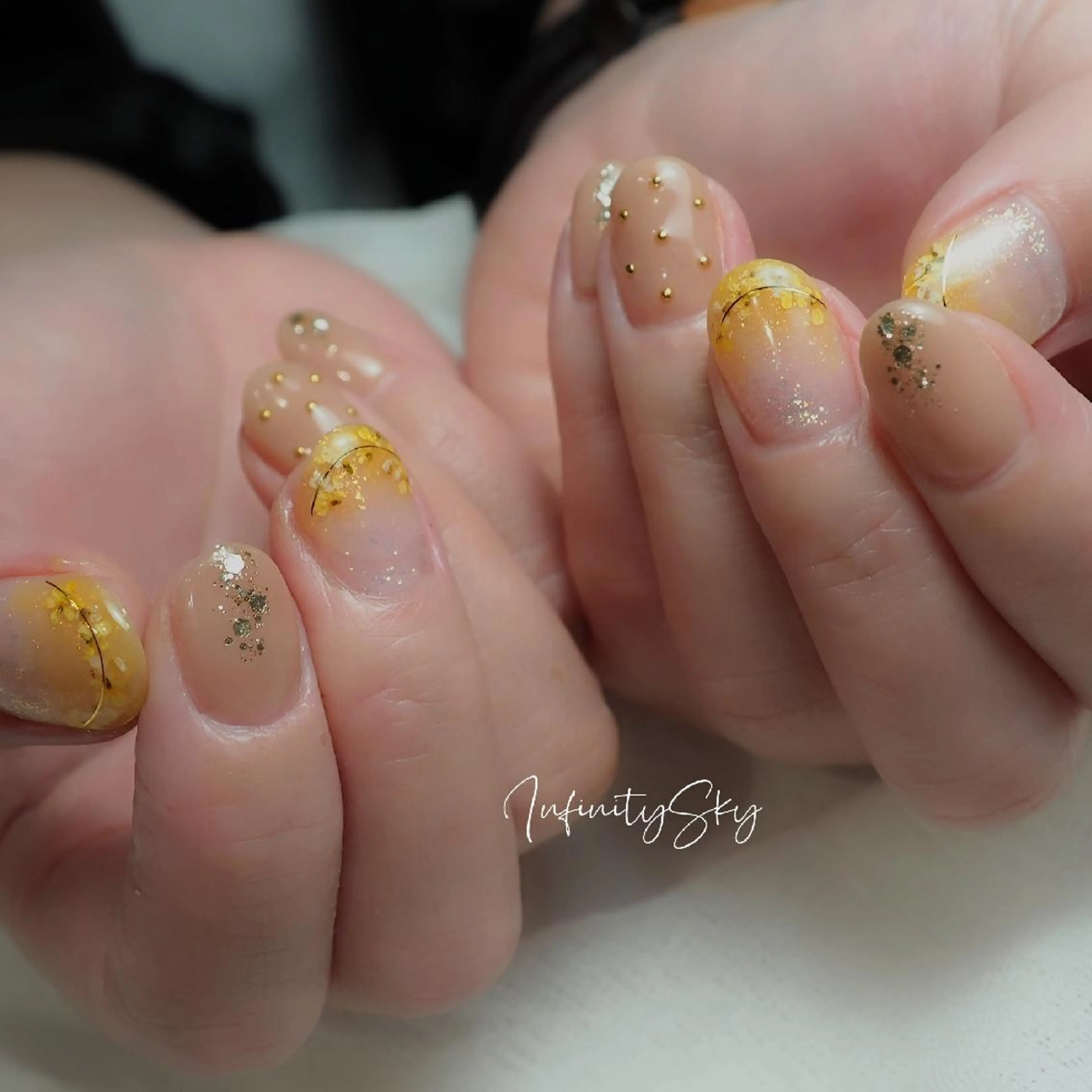 ネイル 黄色 infinity skyのネイルデザイン