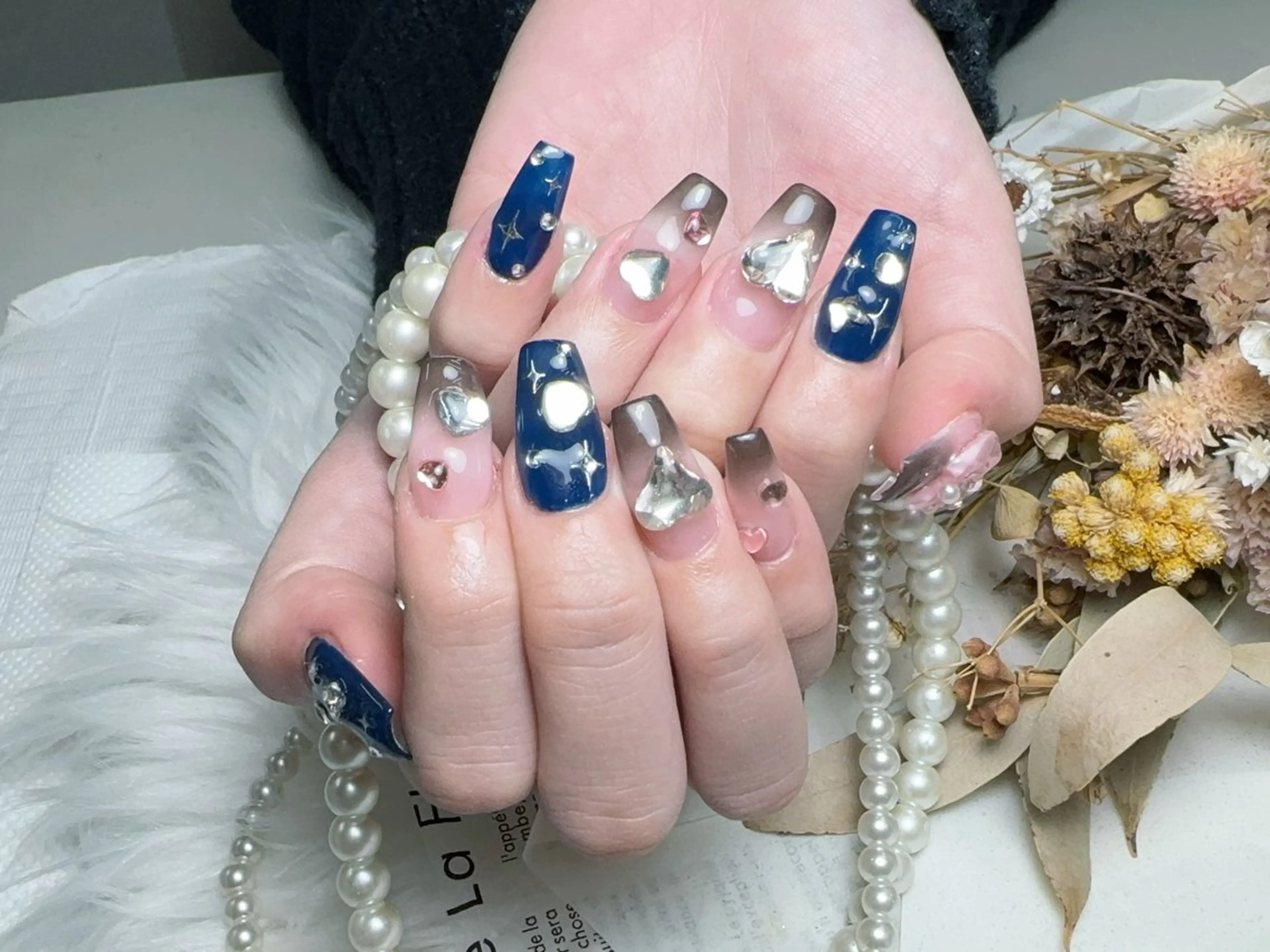 ネイル 長さ出し フレンチネイル ジェルネイル ガラスフレンチ 韓国ネイル ハンドネイル ハンドケア For U nail スカルプ専門店のネイルデザイン