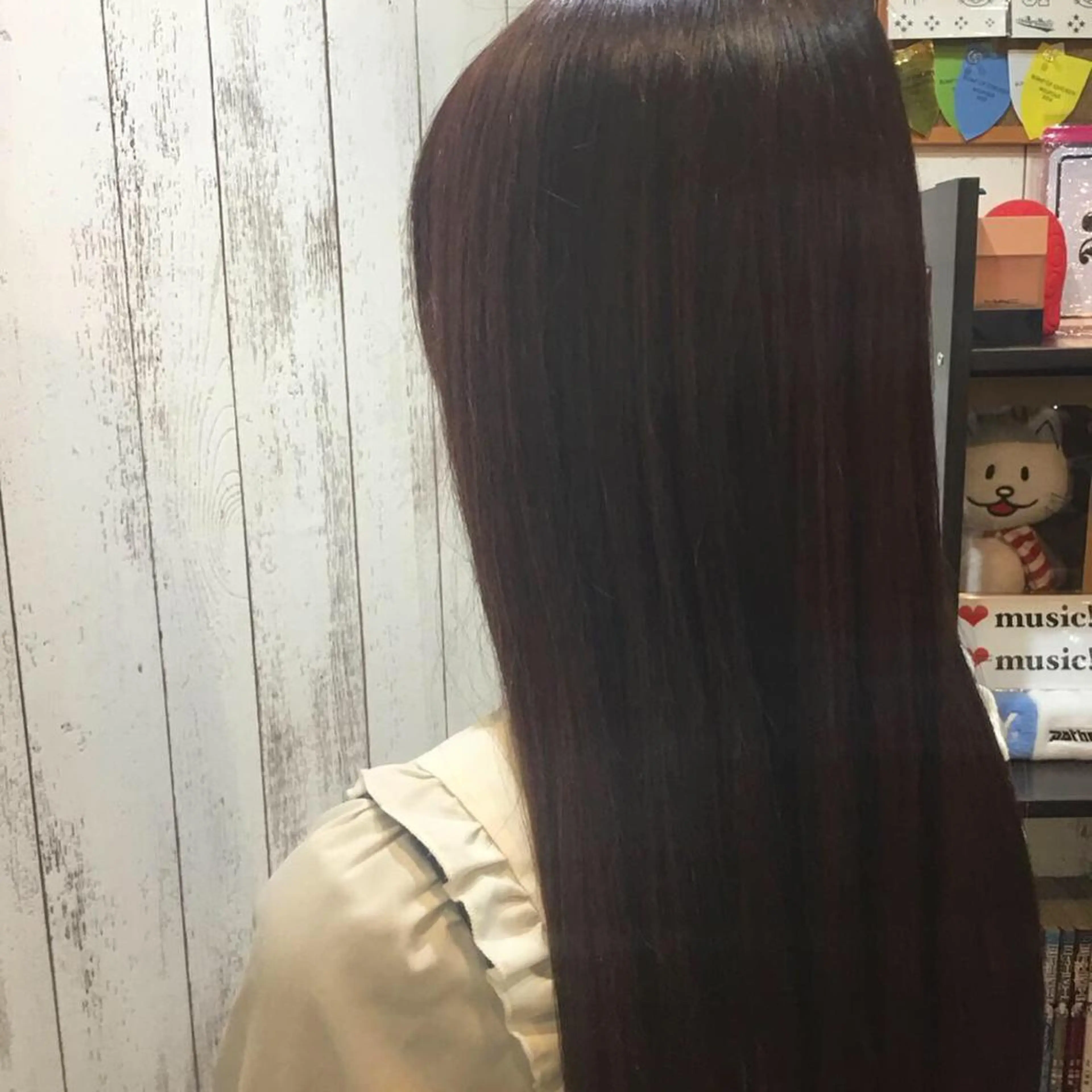 ロング カラー embrace エンブレイスのヘアスタイル