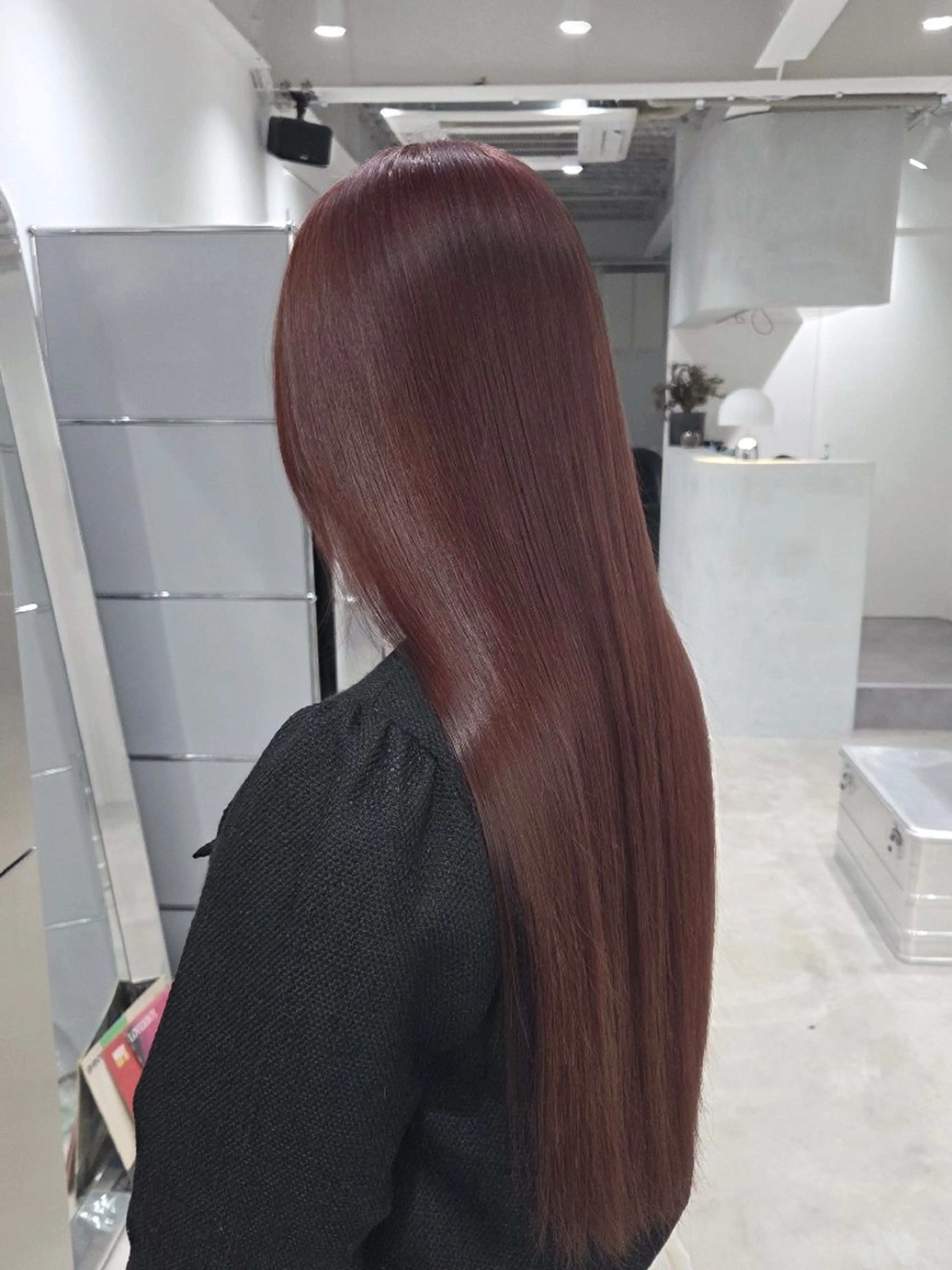 カラー ロング ベージュカラー ブリーチ 透明感カラー コーラルベージュ ダブルカラー カット ヘアカラー トリートメント ill 天神大名所属・YOKUTO ボブ透明感カラー特化のヘアスタイル