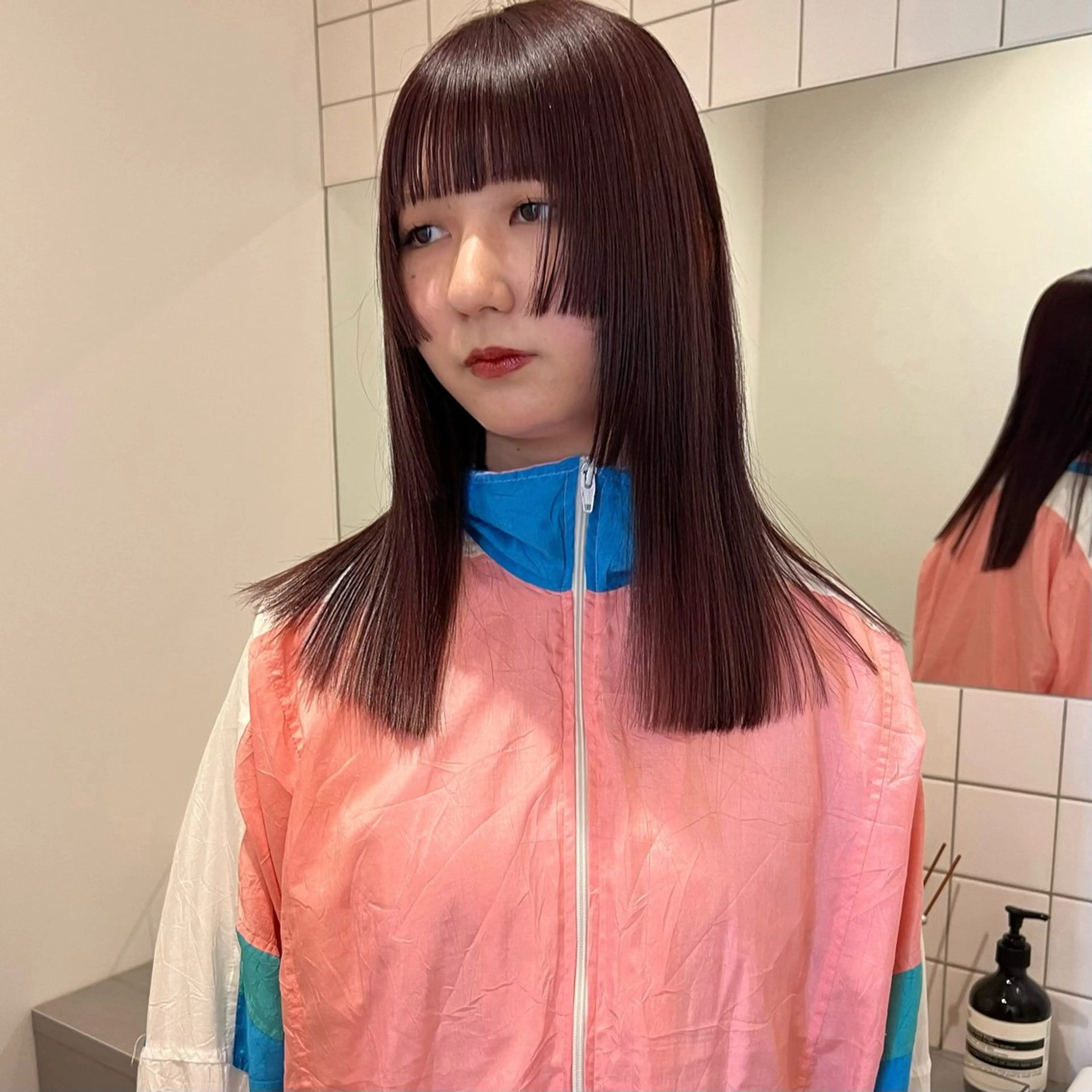 セミロング カラー ボルドーカラー ヘアカラー 舟橋耀/ブリーチカラ ー/レイヤーカットのヘアスタイル