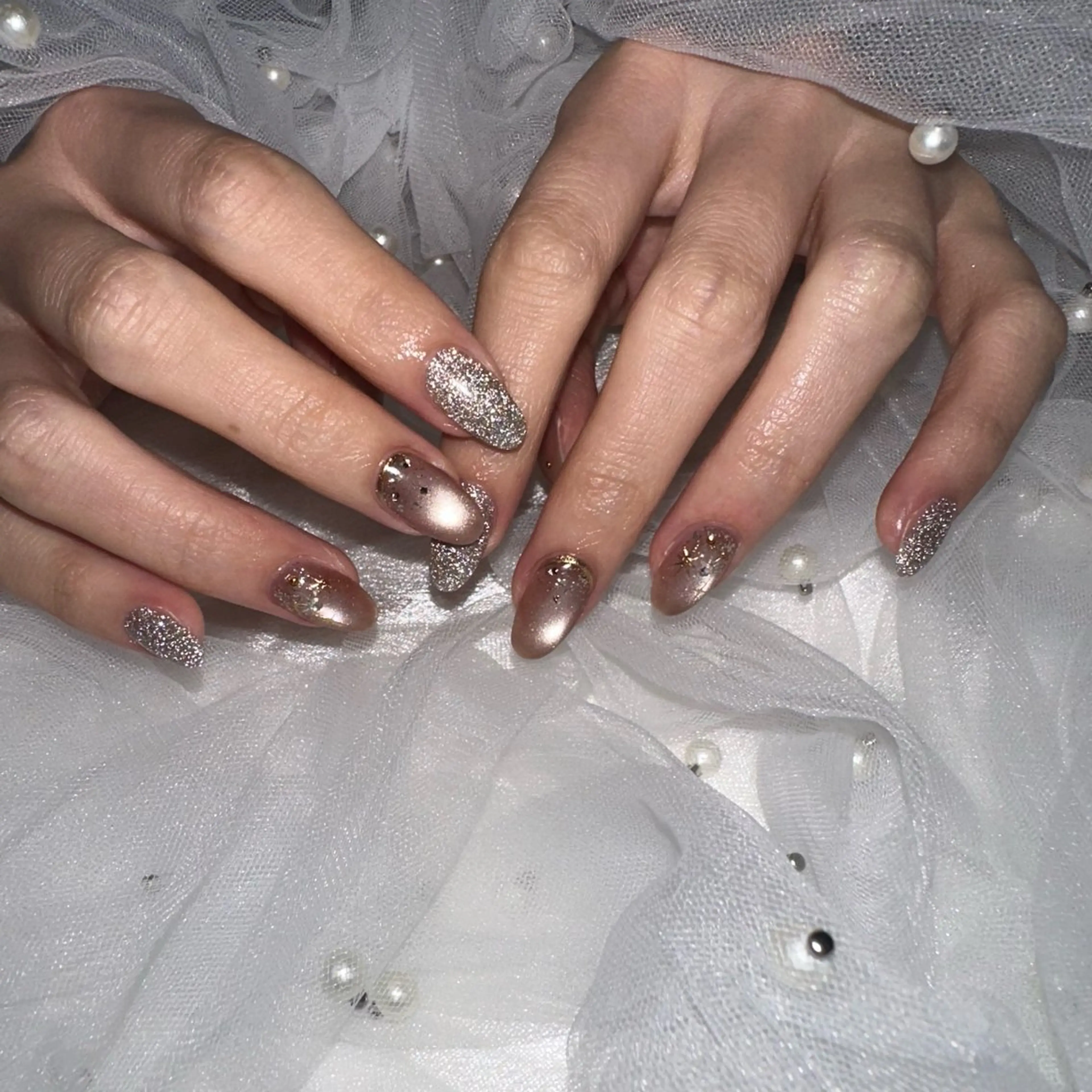 ネイル フラッシュネイル repos~ルポ~所属・里見 麗のネイルデザイン