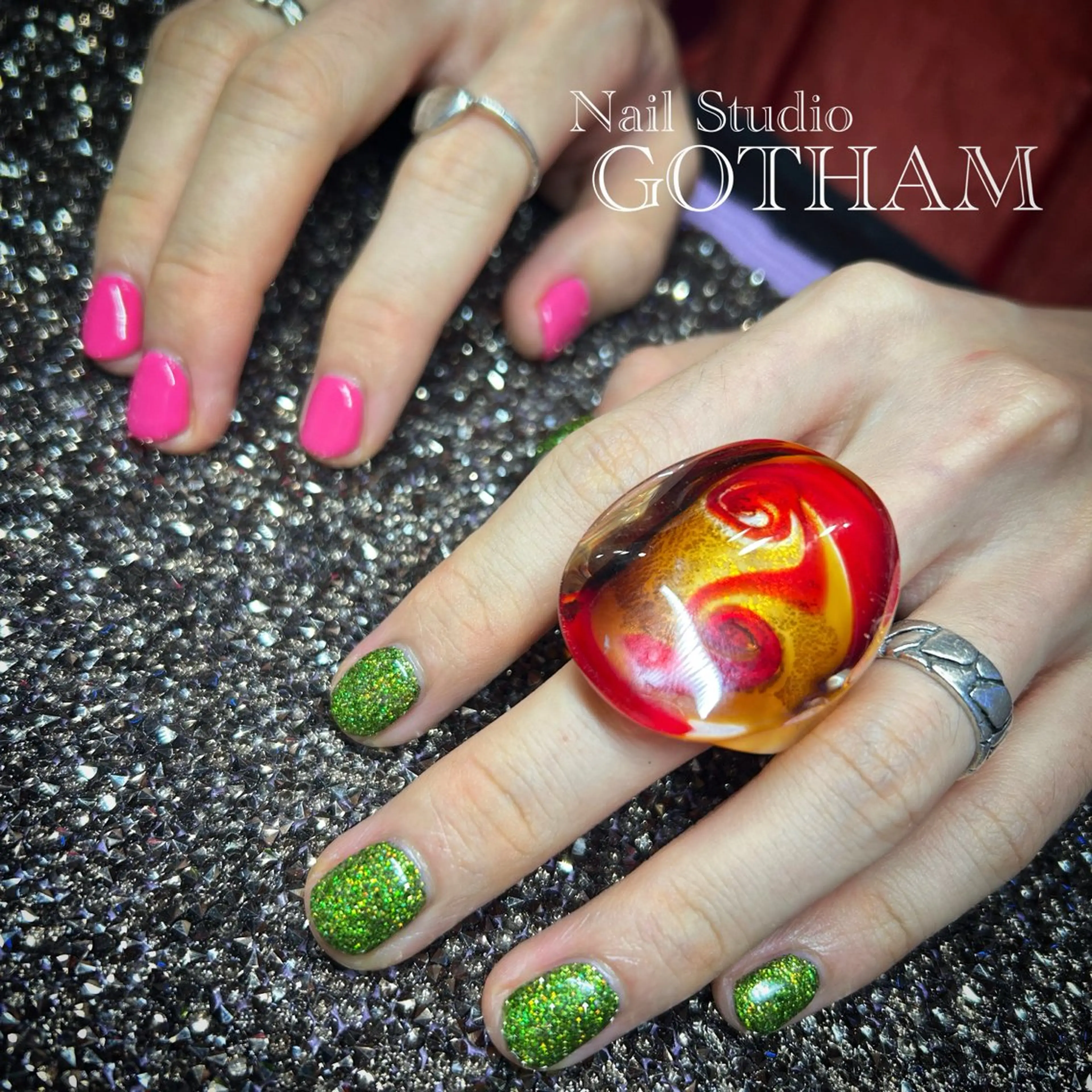 ネイル ハンドネイル Nail Studio GOTHAM所属・高円寺駅からすぐ🌈 ネイルGOTHAMのネイルデザイン