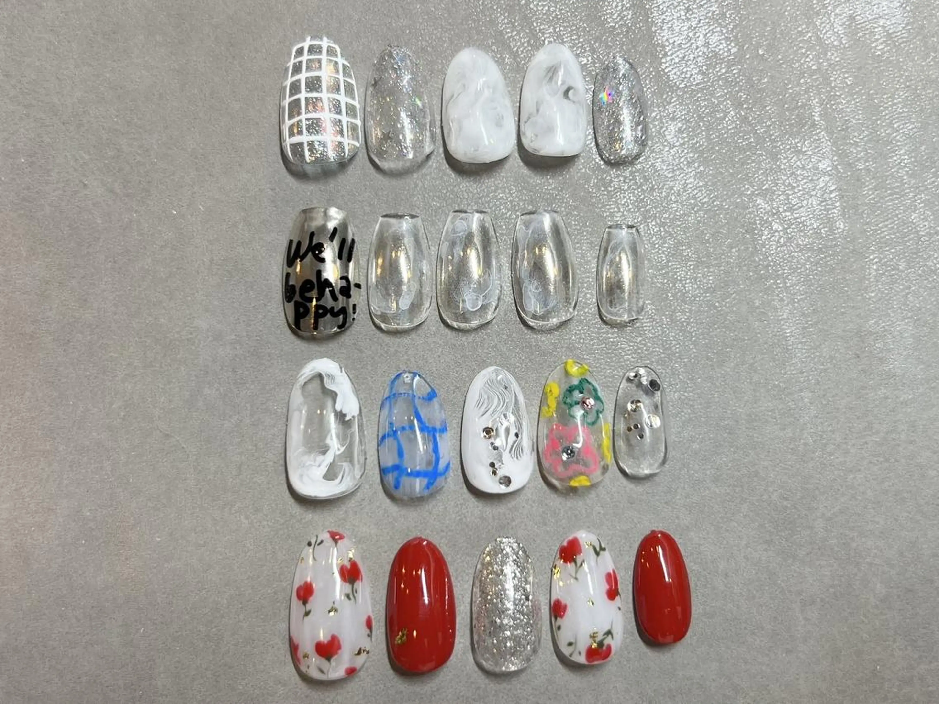 ネイル ネイリスト rieのネイルデザイン