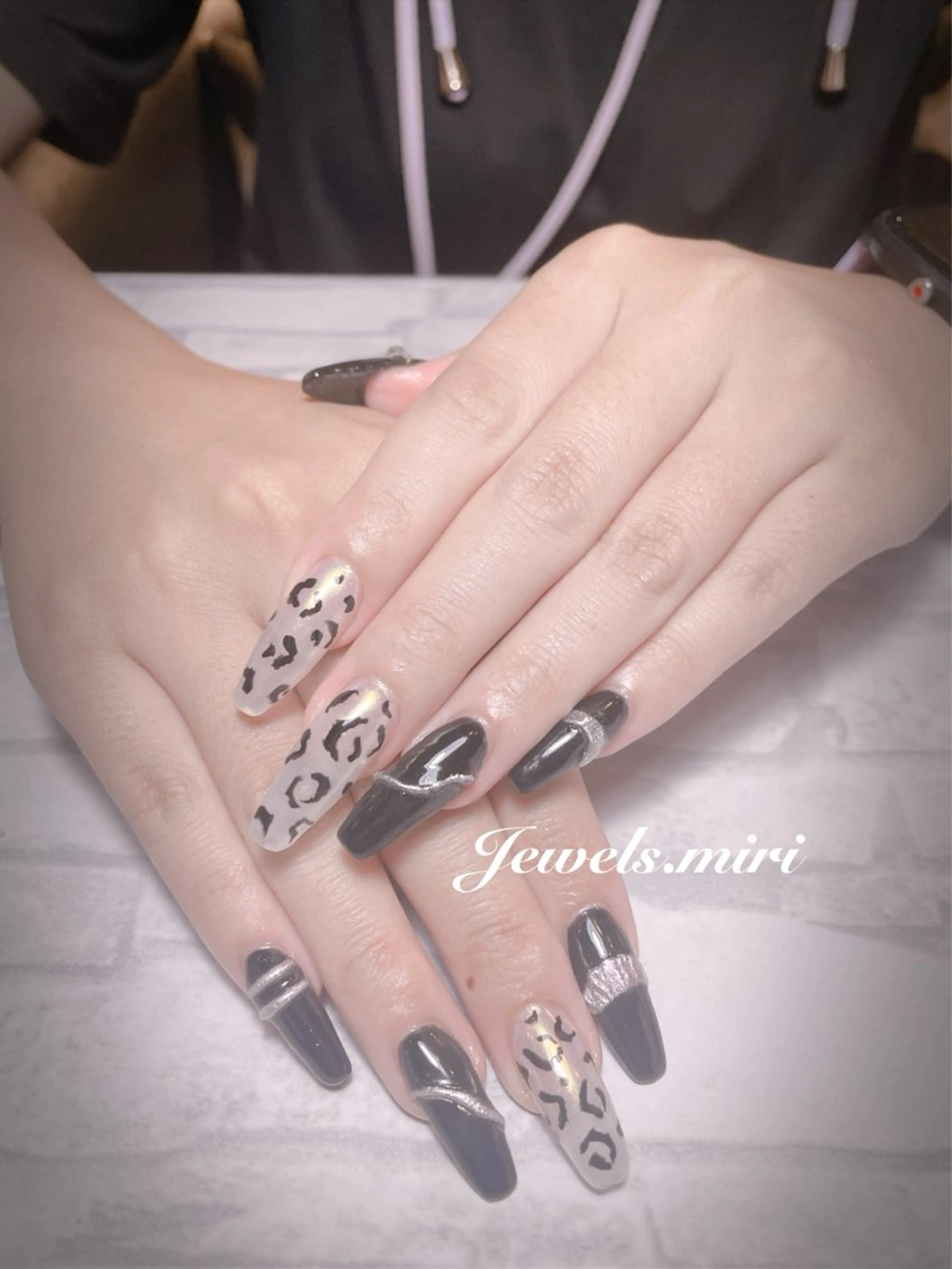 ネイル アニマル柄 Jewels nail lily 白楽所属・ネイルサロン Jewels Mのネイルデザイン