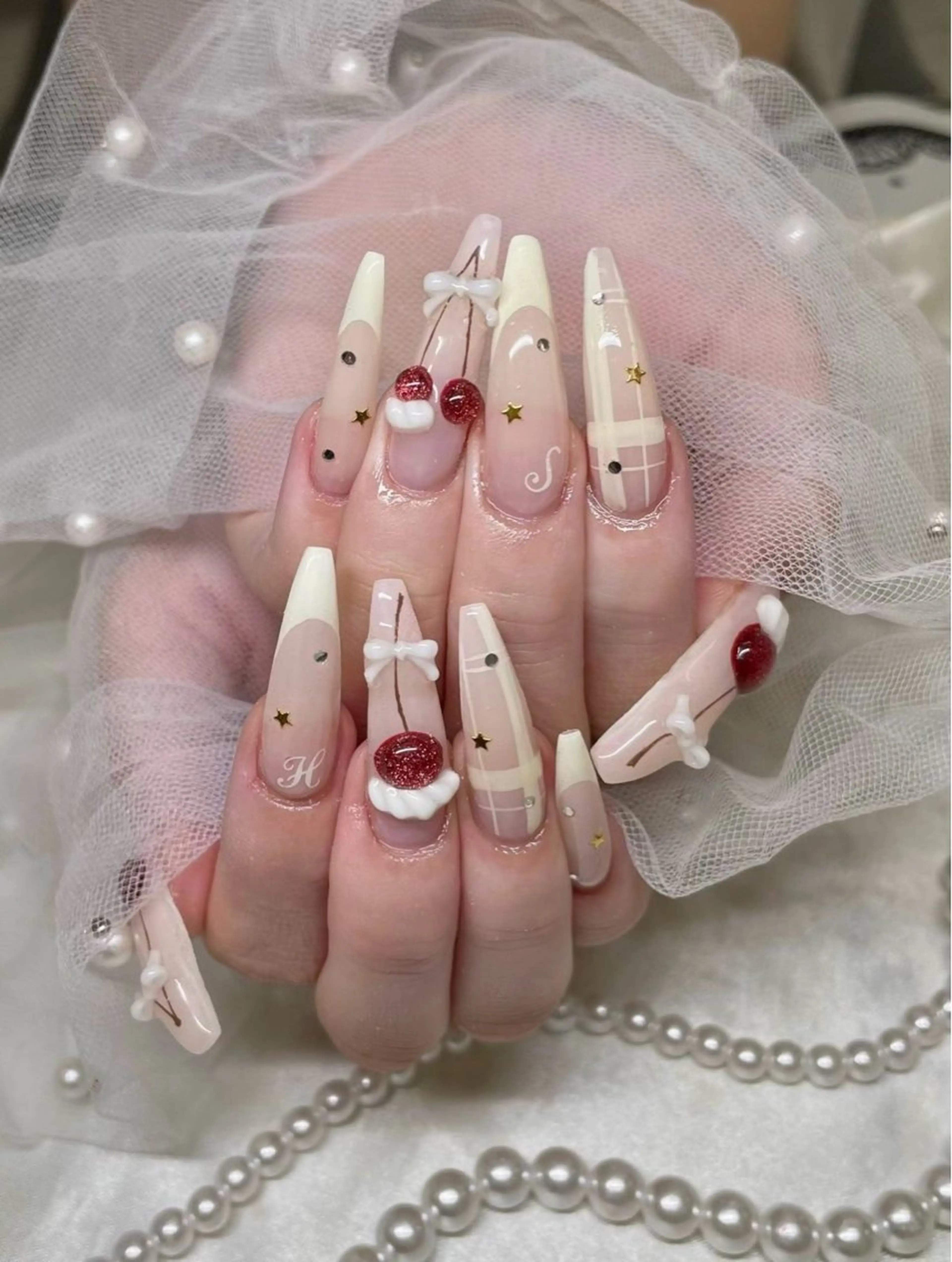 ロング 韓国風ヘア ハンドネイル Aila Nail ShinOkubo所属・Aila Nail ShinOkuboのネイルデザイン