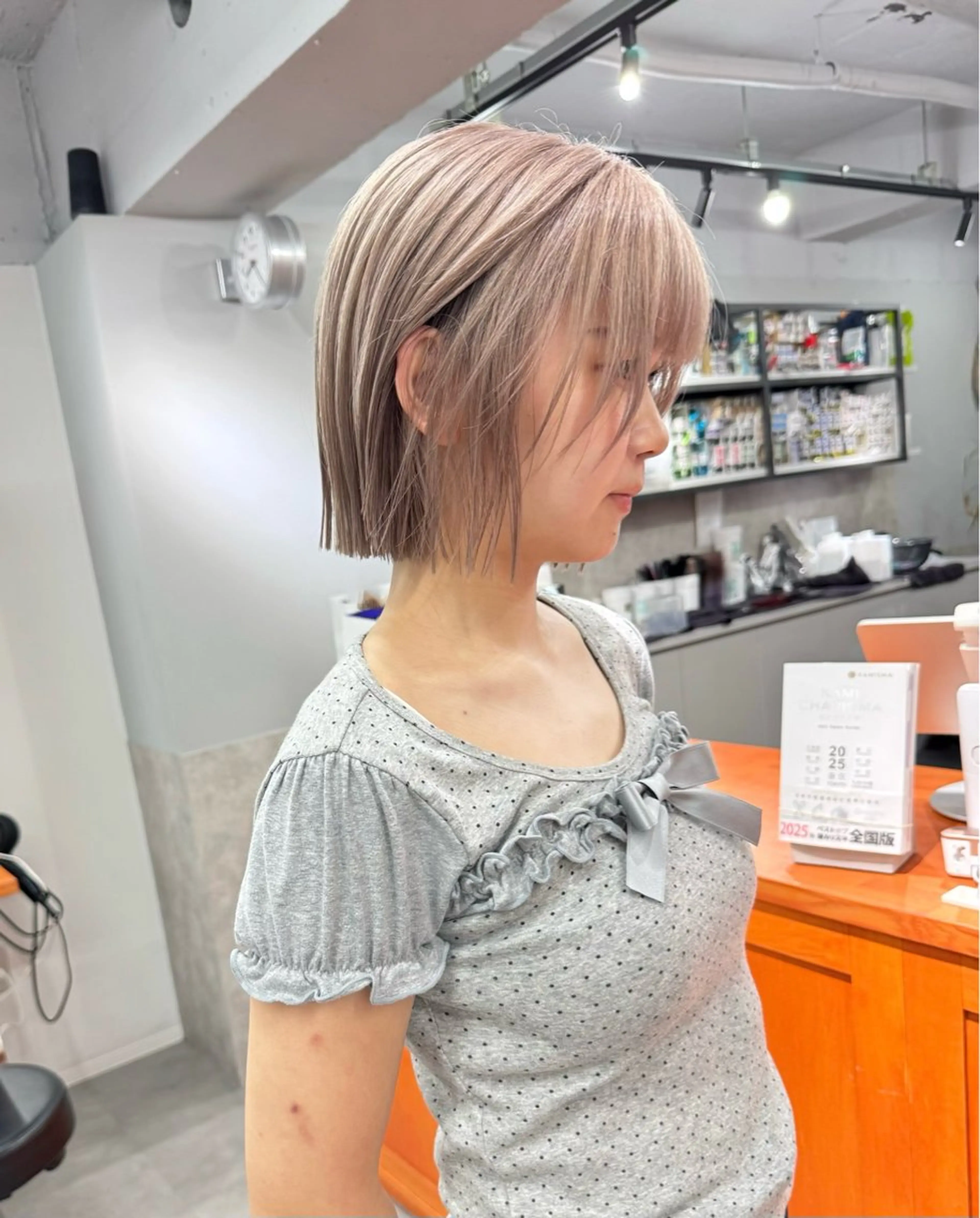 カット＋Wカラー🩵(ブリーチあり)の写真