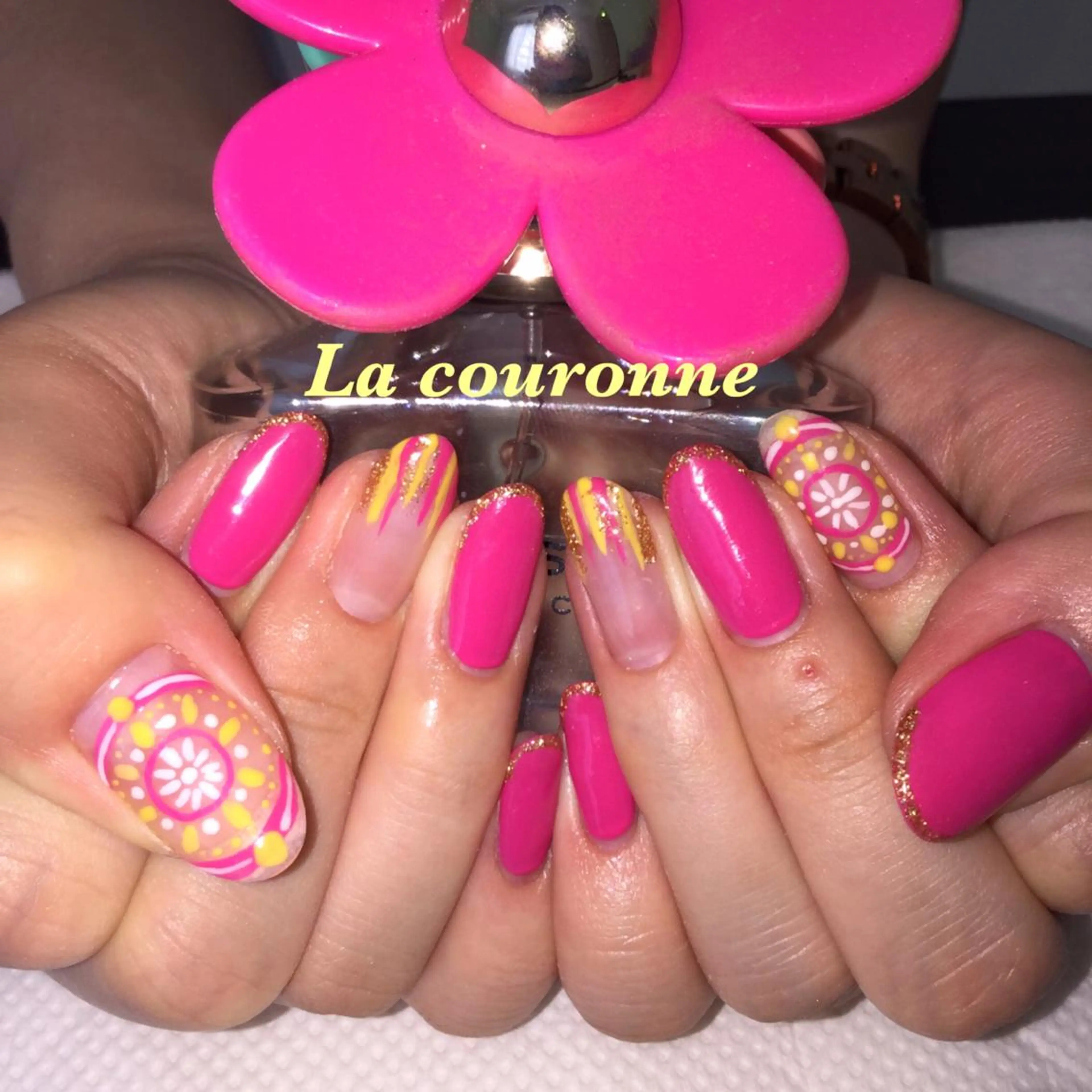 ネイル Lacouronne NATSUMIのネイルデザイン