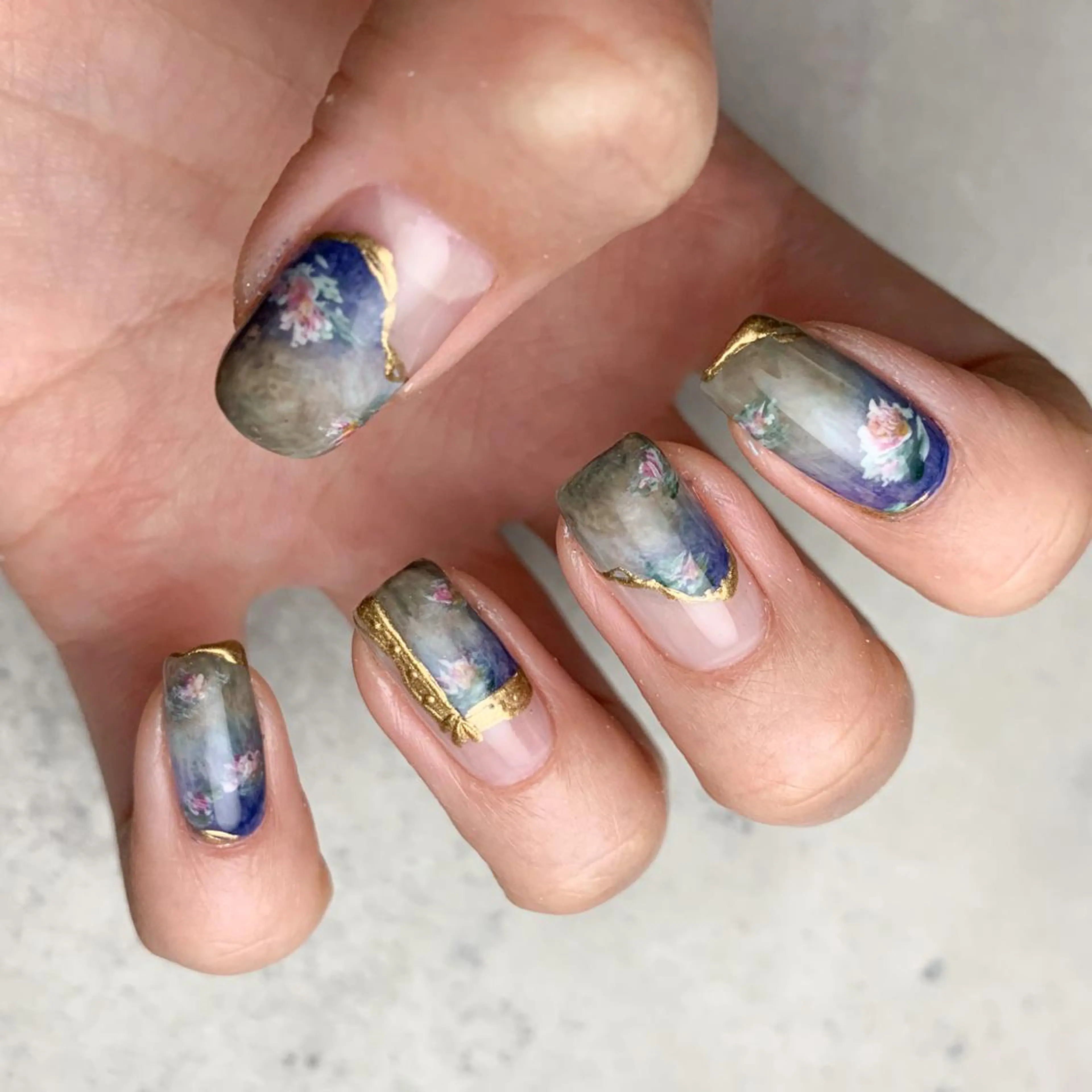 ネイル ハンドネイル atelier FIORITURA所属・FIORITURA aiのネイルデザイン