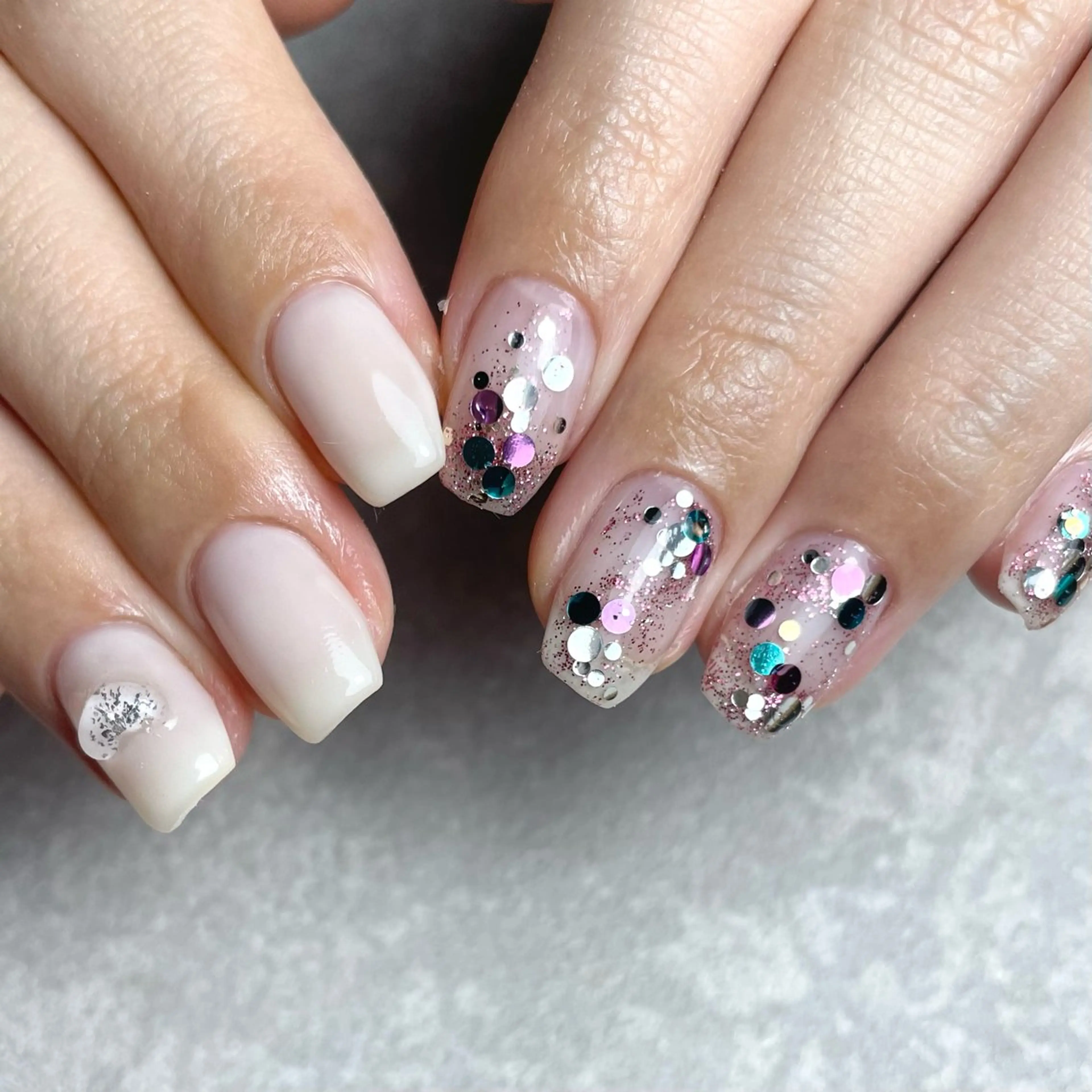 ネイル ホログラムネイル IVY uchimuraのネイルデザイン