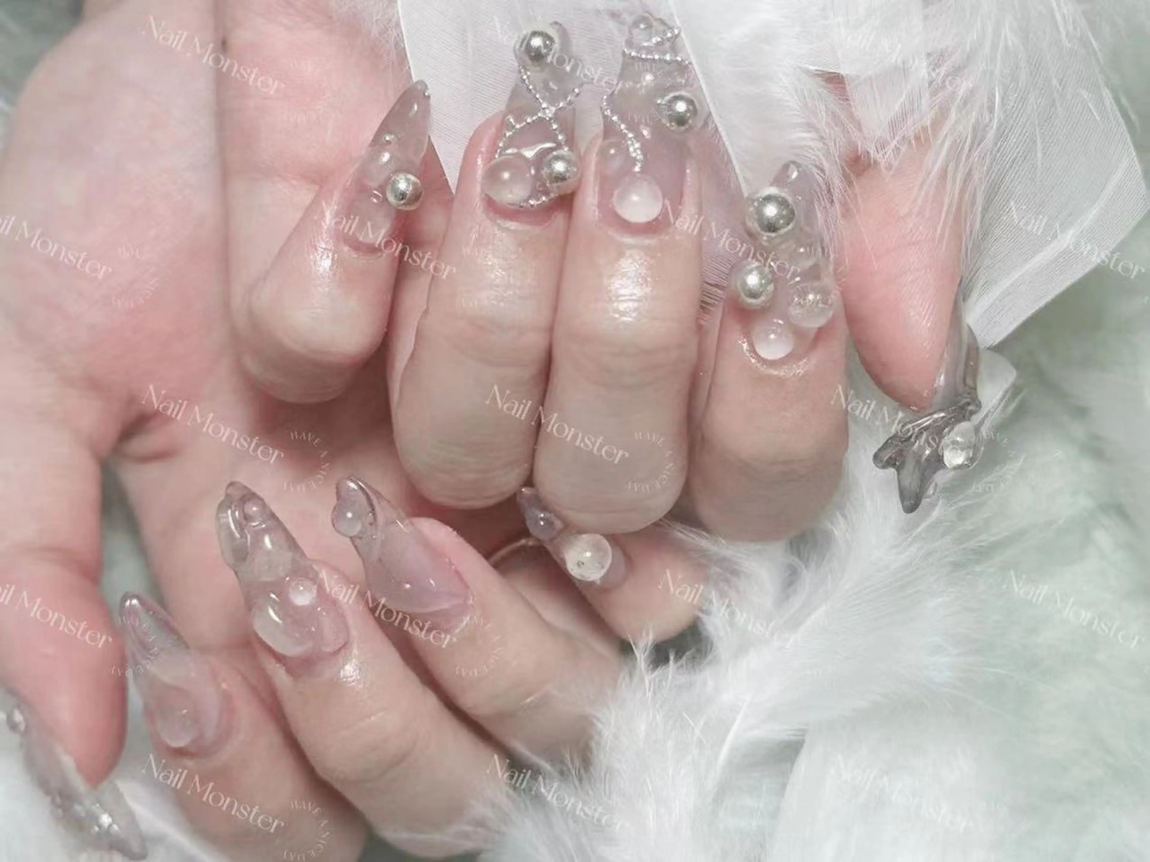 ネイル アートネイル オーロラネイル ガーリー キラキラネイル 韓国ネイル ハンドネイル DIAMOND Nail🥇のネイルデザイン