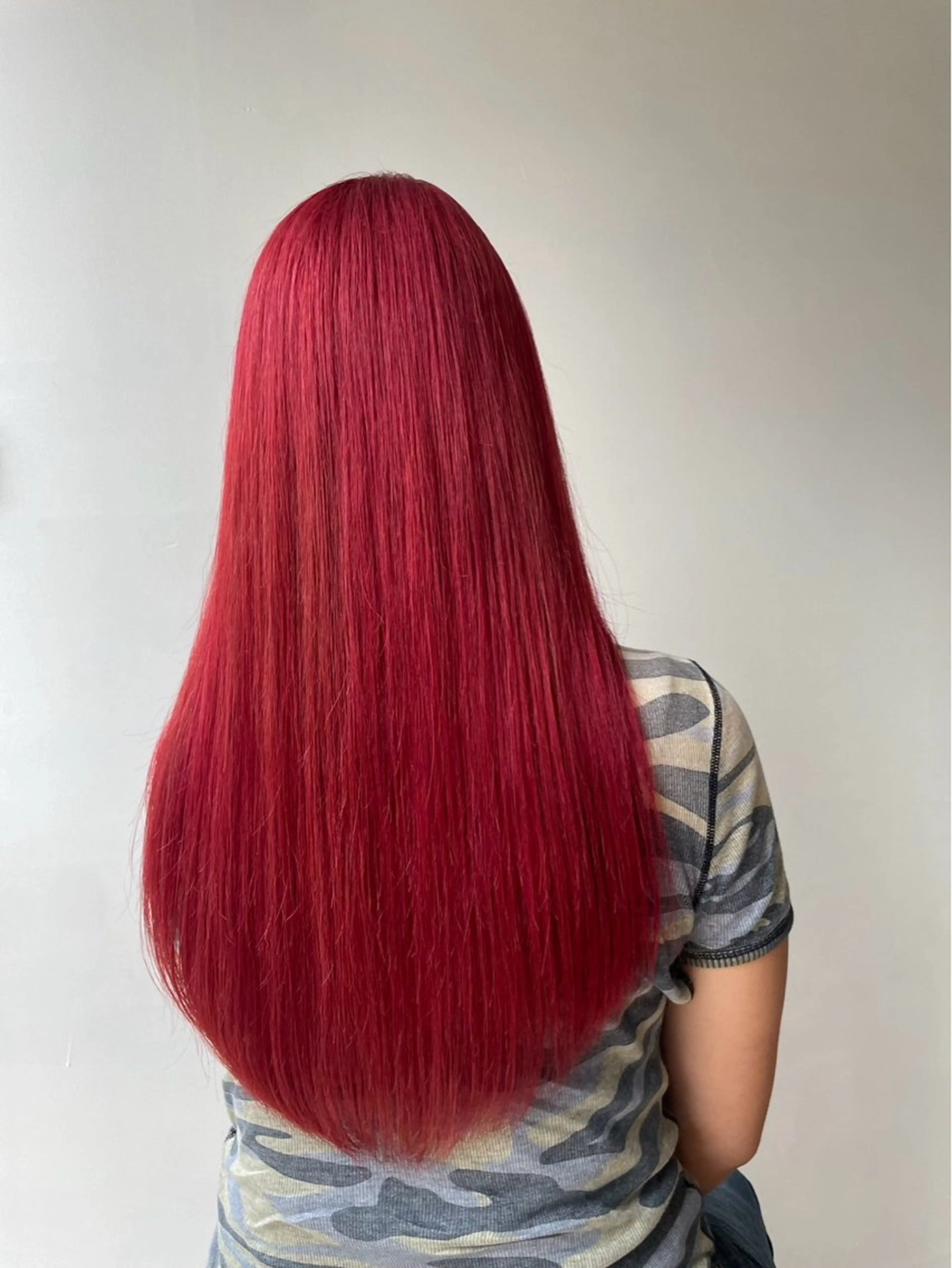 カラー レイヤーカット/ 艶カラー/山内一暉のヘアスタイル