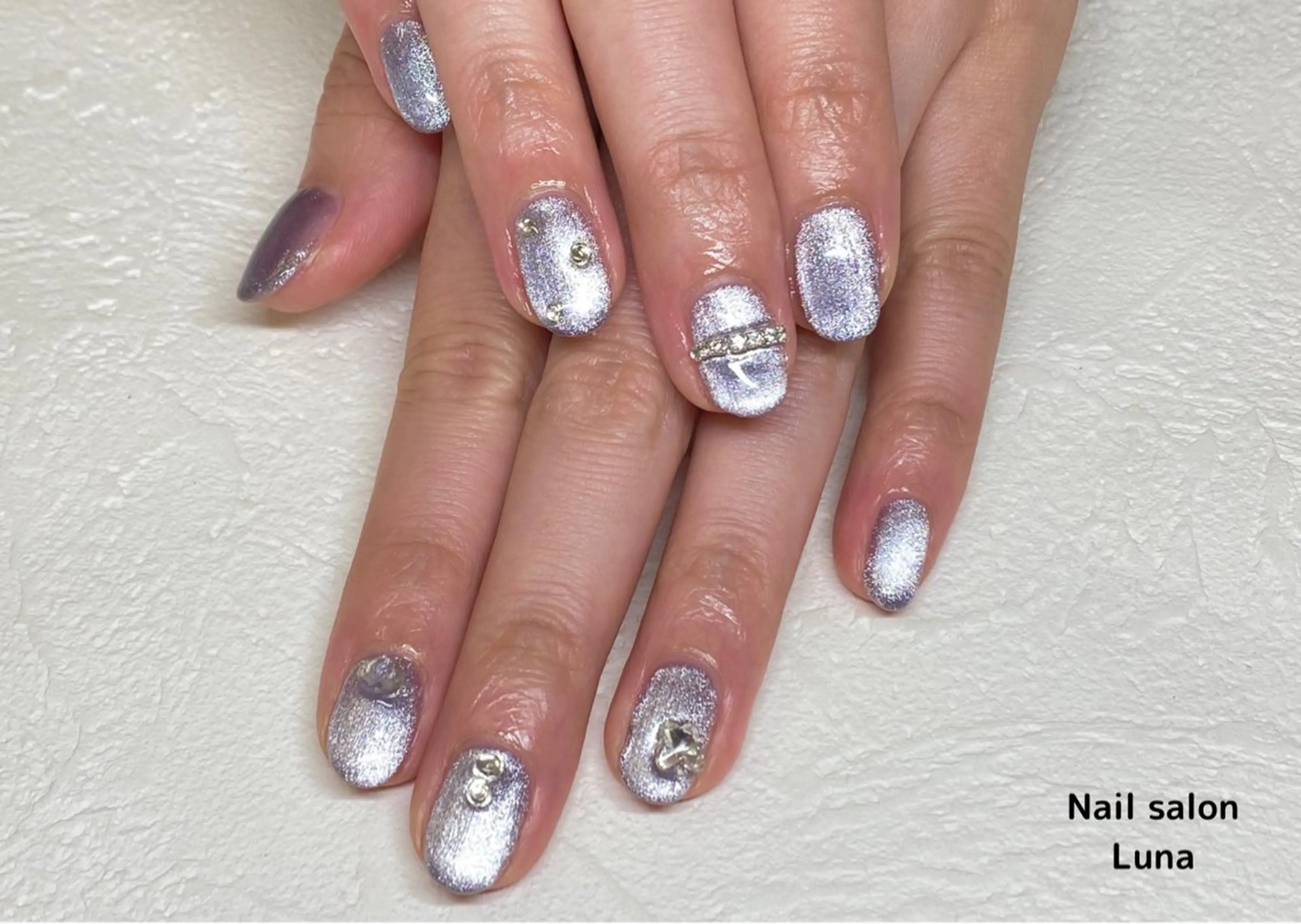 ネイル マグネットネイル 加藤 美穂のネイルデザイン