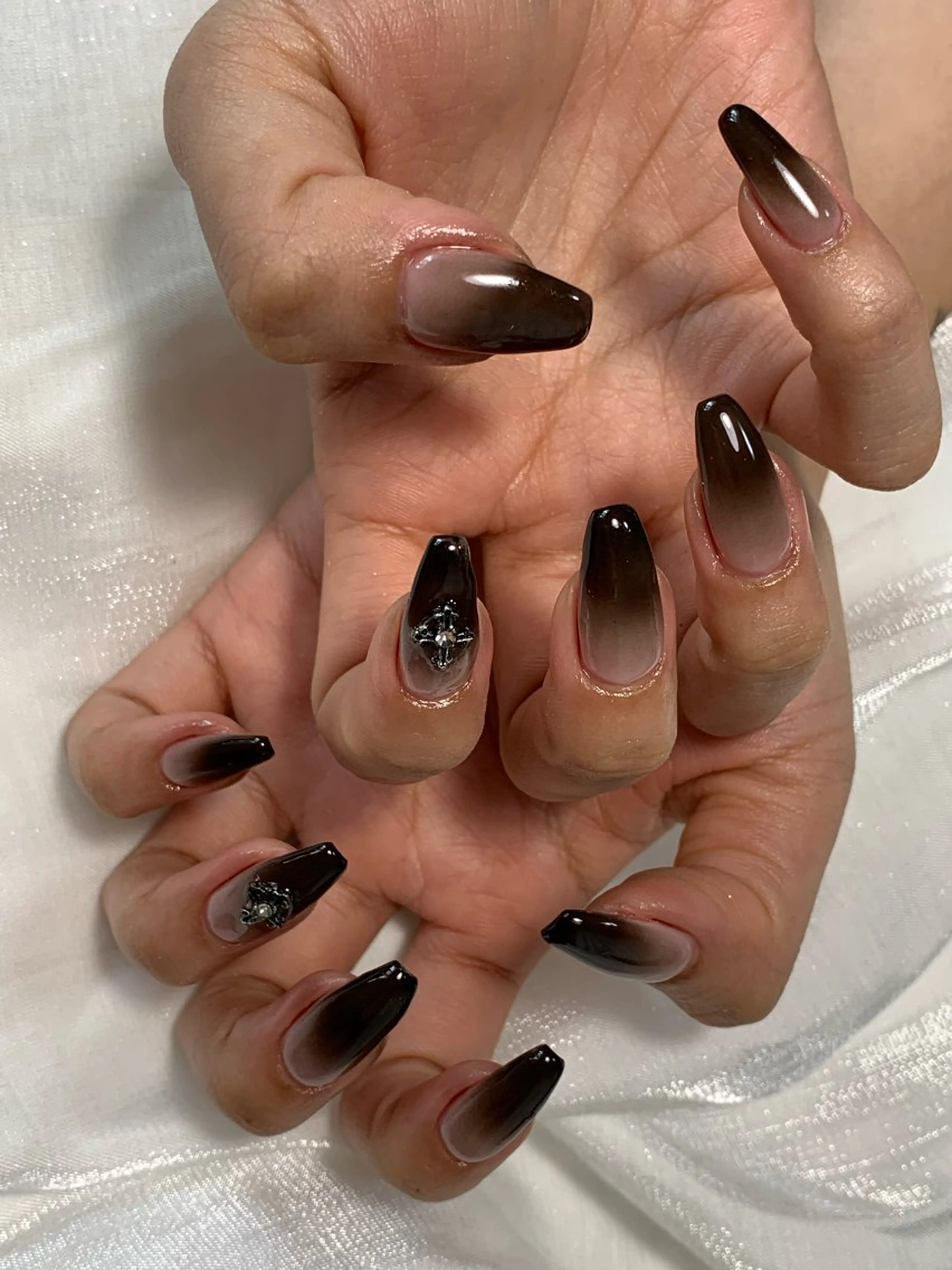 ネイル ハンドネイル インフィニティ ネイルサロンのネイルデザイン