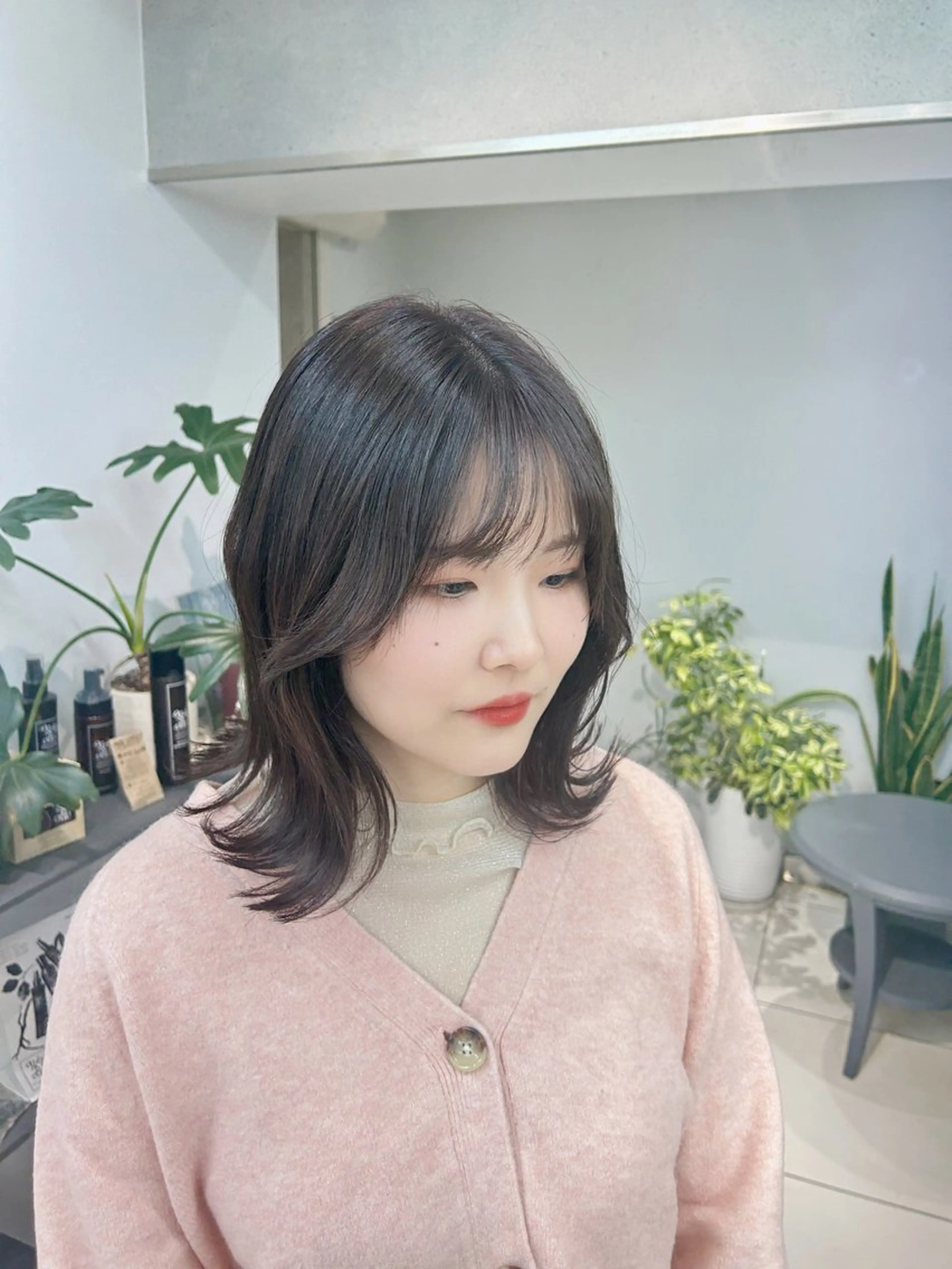 ミディアム レイヤー×ツヤカラー 渋谷/kougaのヘアスタイル