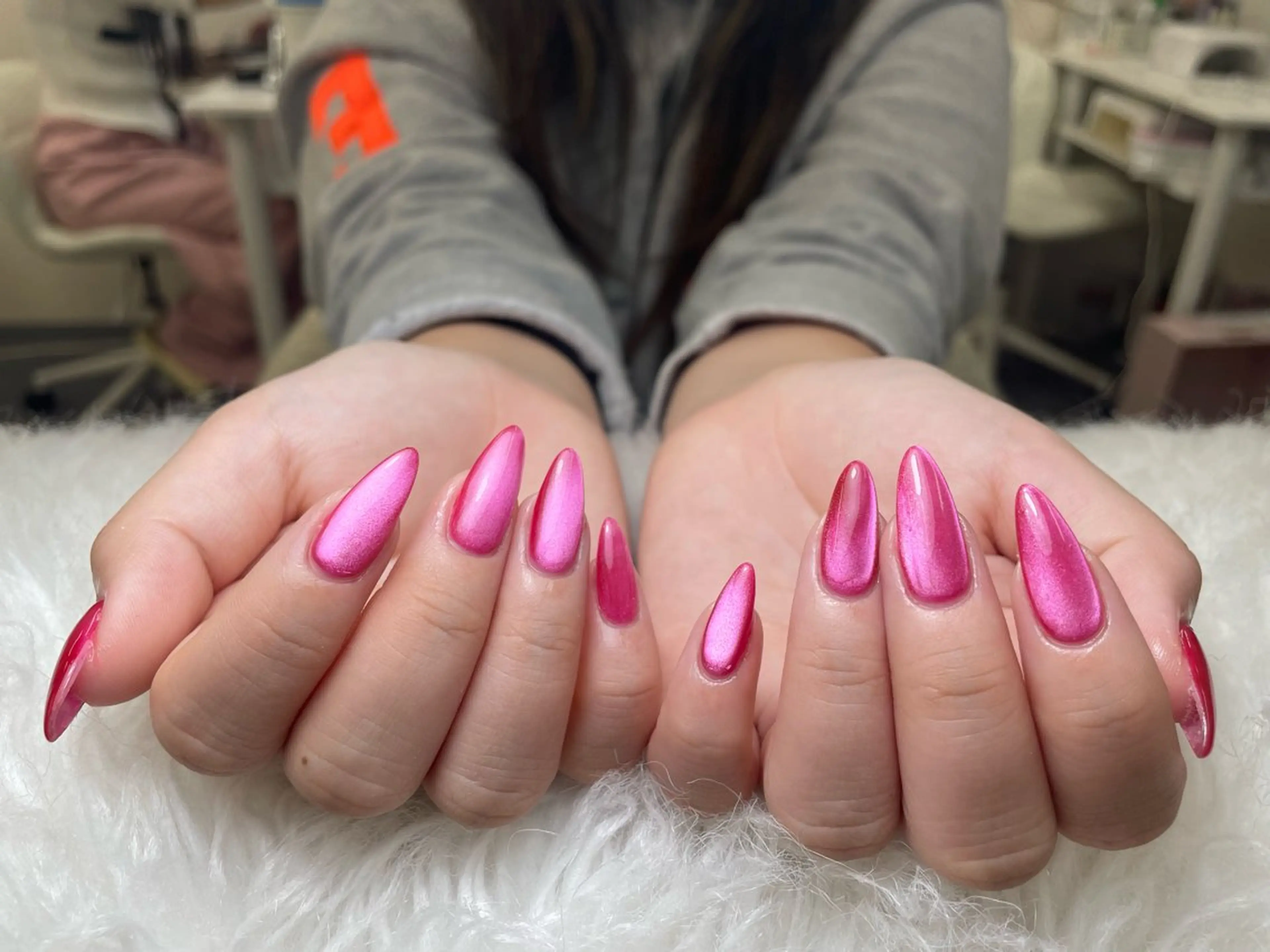 ネイル フレンチネイル ジェルネイル ガーリー 韓国ネイル ロングネイル ハンドネイル ミ チャンのネイルデザイン